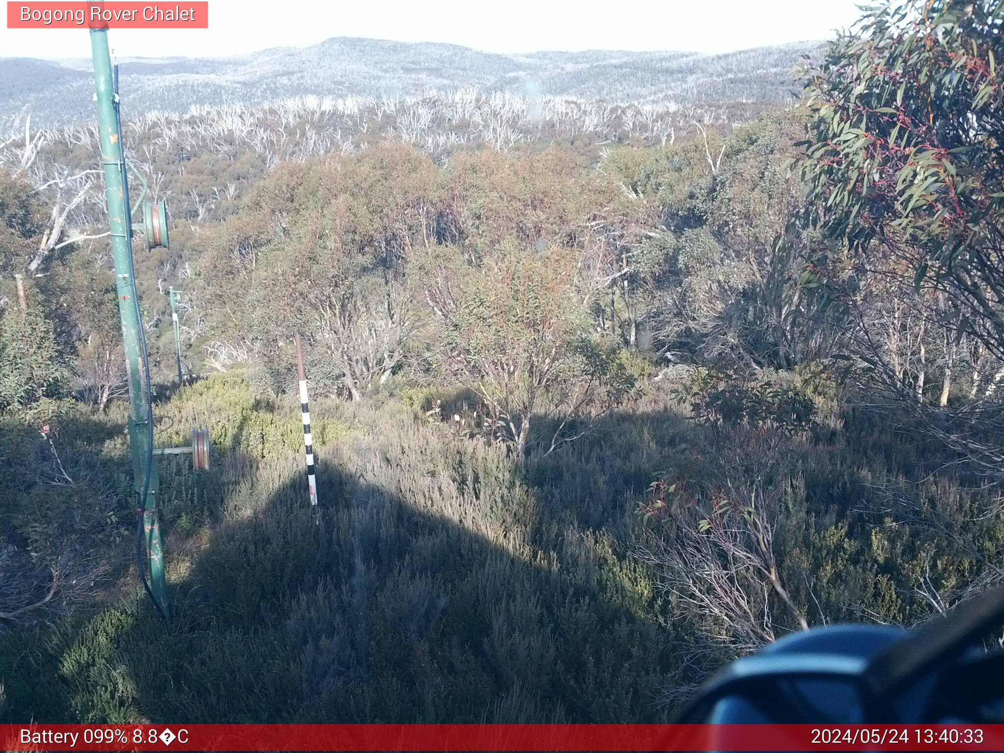 Bogong Web Cam 1:40pm Friday 24th of May 2024