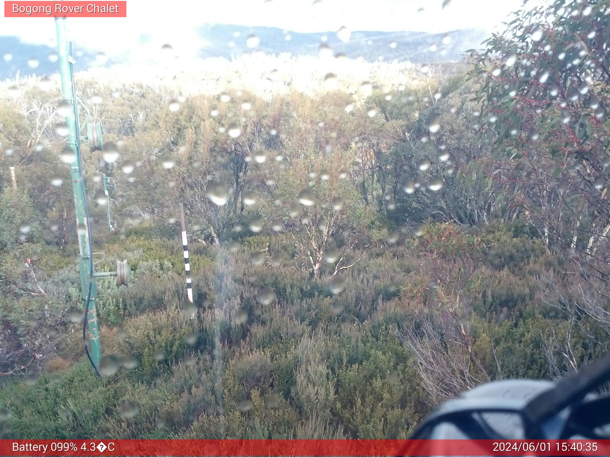 Bogong Web Cam 3:40pm Saturday 1st of June 2024