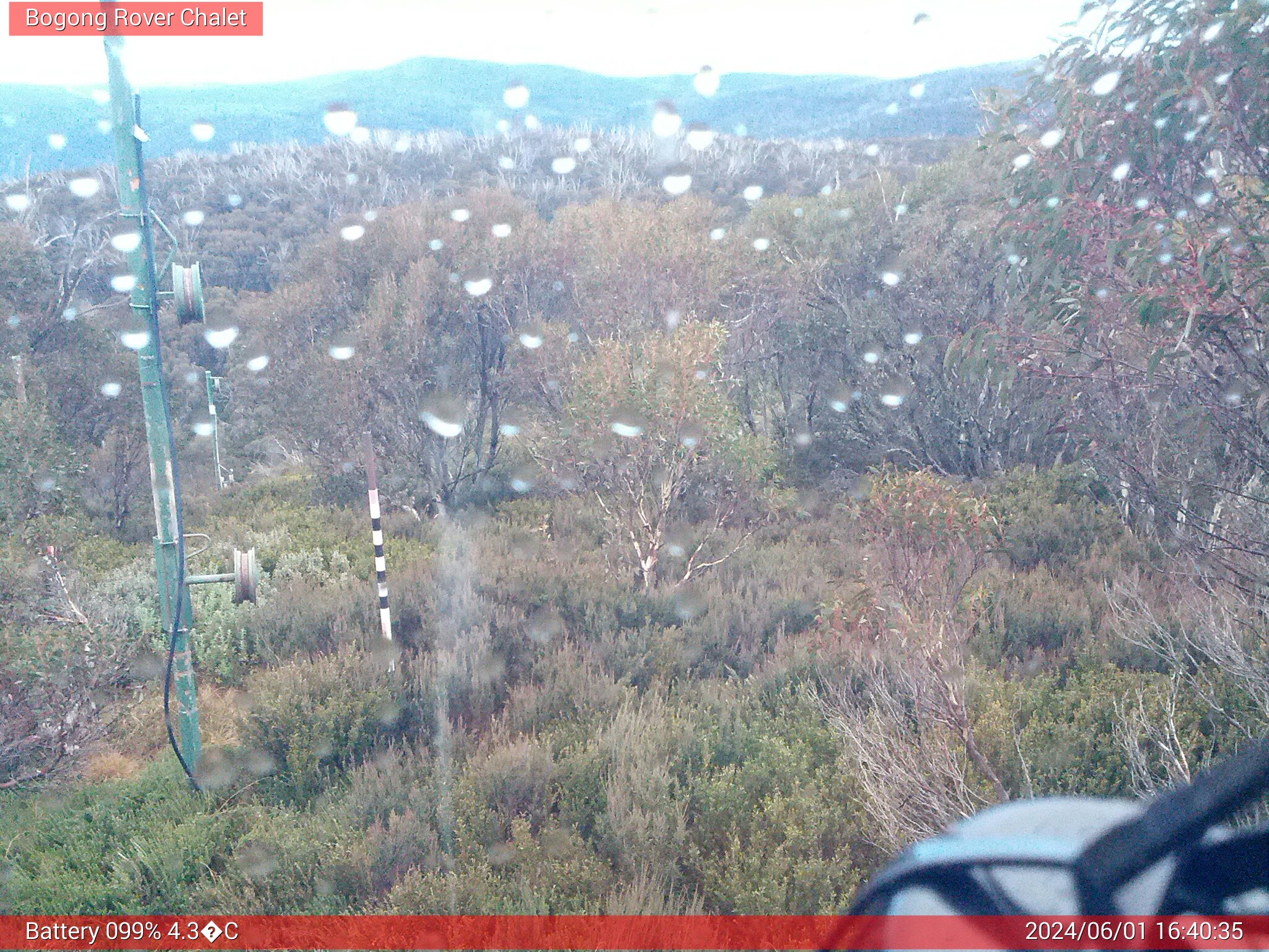 Bogong Web Cam 4:40pm Saturday 1st of June 2024