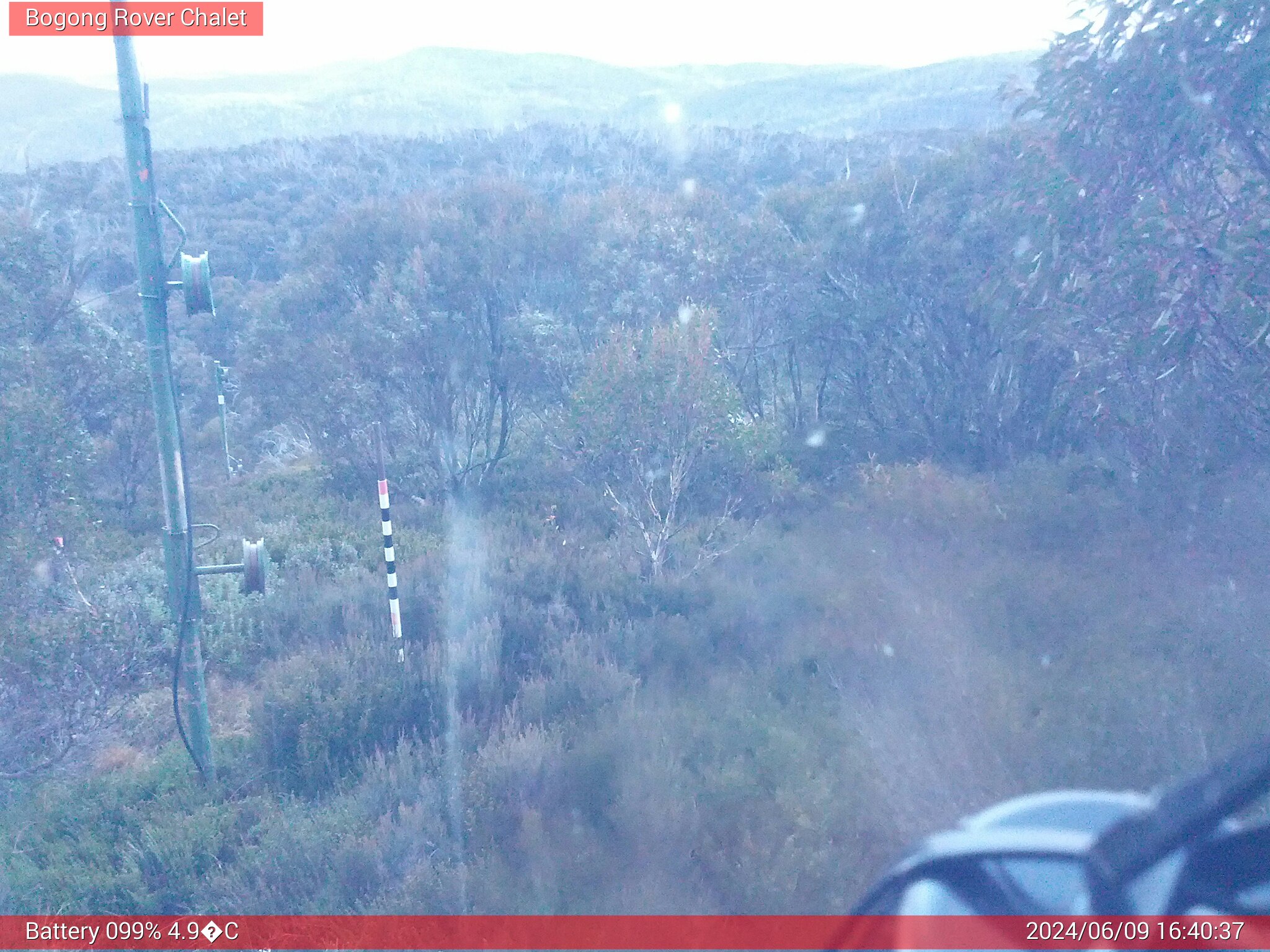 Bogong Web Cam 4:40pm Sunday 9th of June 2024