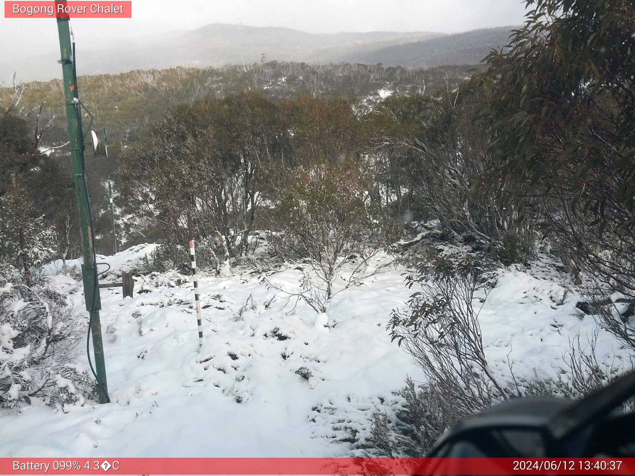 Bogong Web Cam 1:40pm Wednesday 12th of June 2024