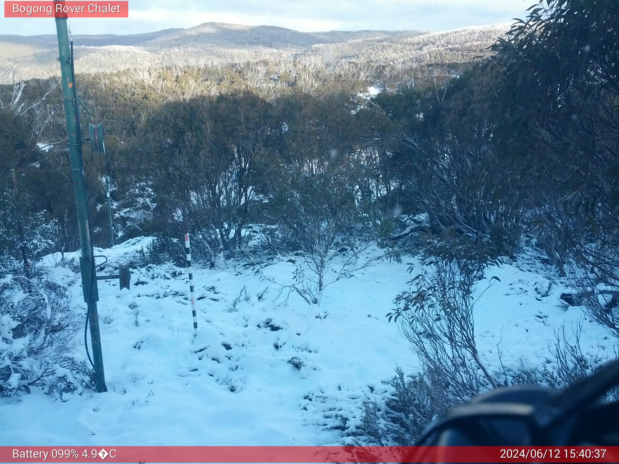 Bogong Web Cam 3:40pm Wednesday 12th of June 2024