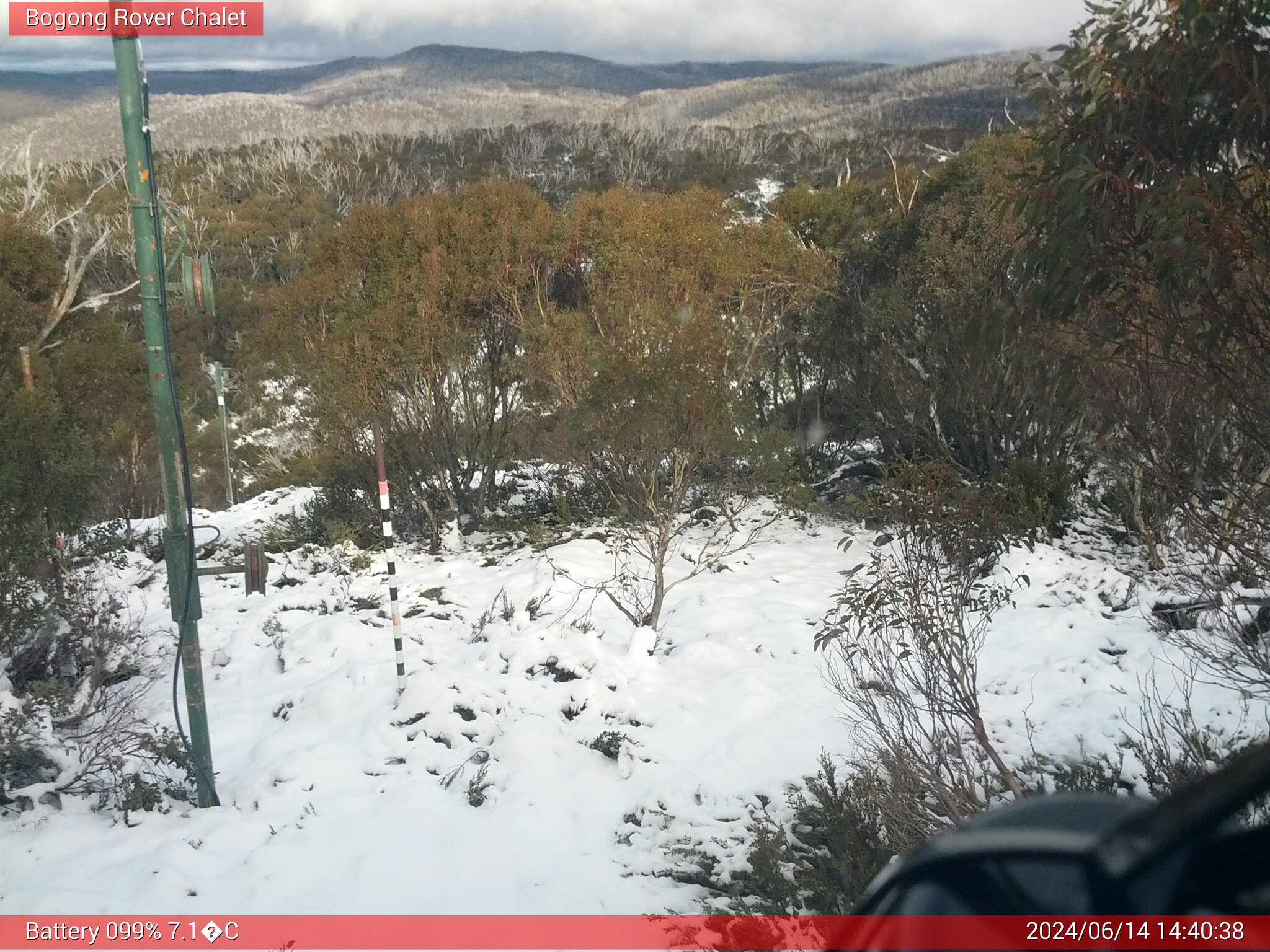 Bogong Web Cam 2:40pm Friday 14th of June 2024