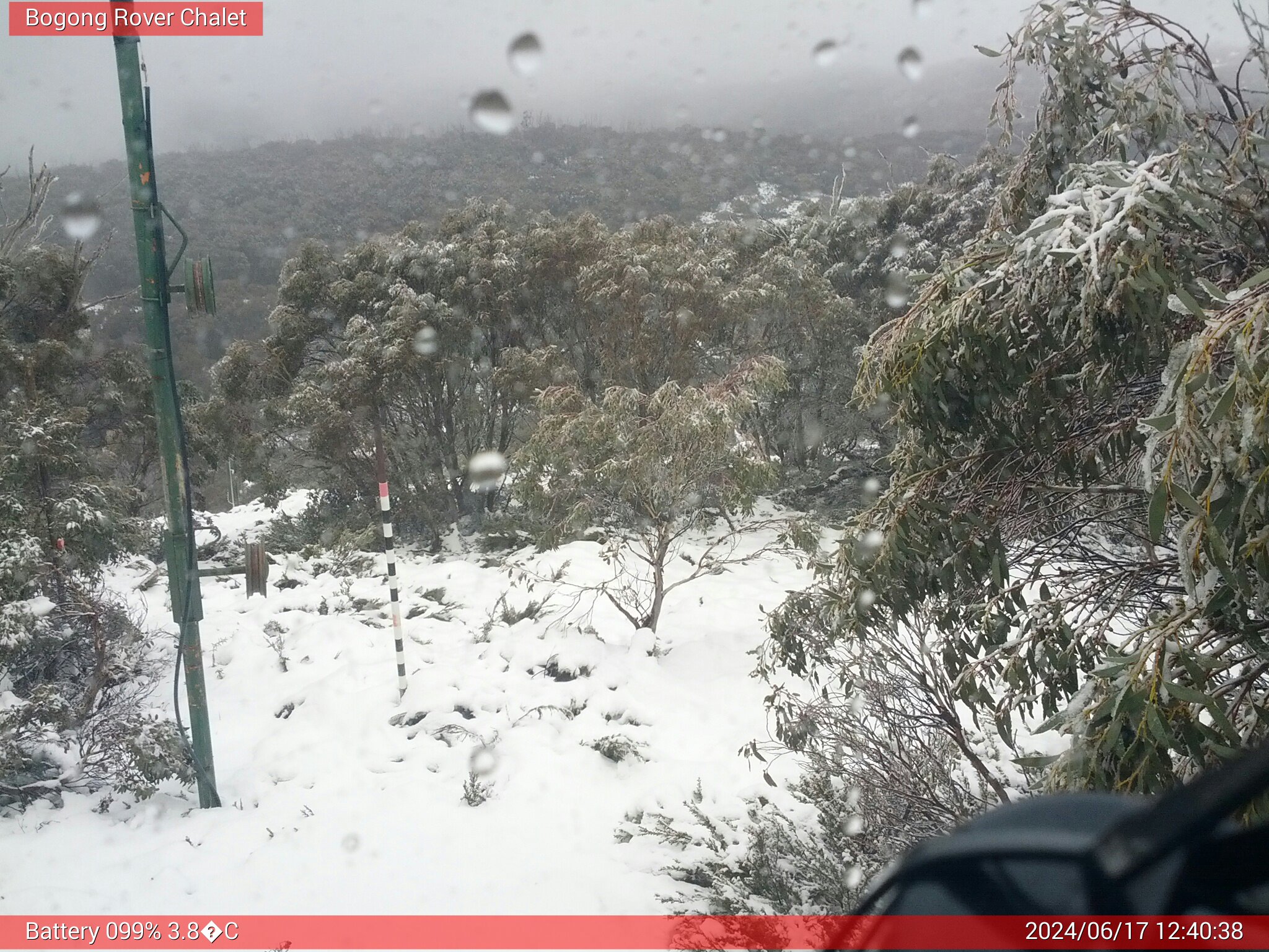 Bogong Web Cam 12:40pm Monday 17th of June 2024