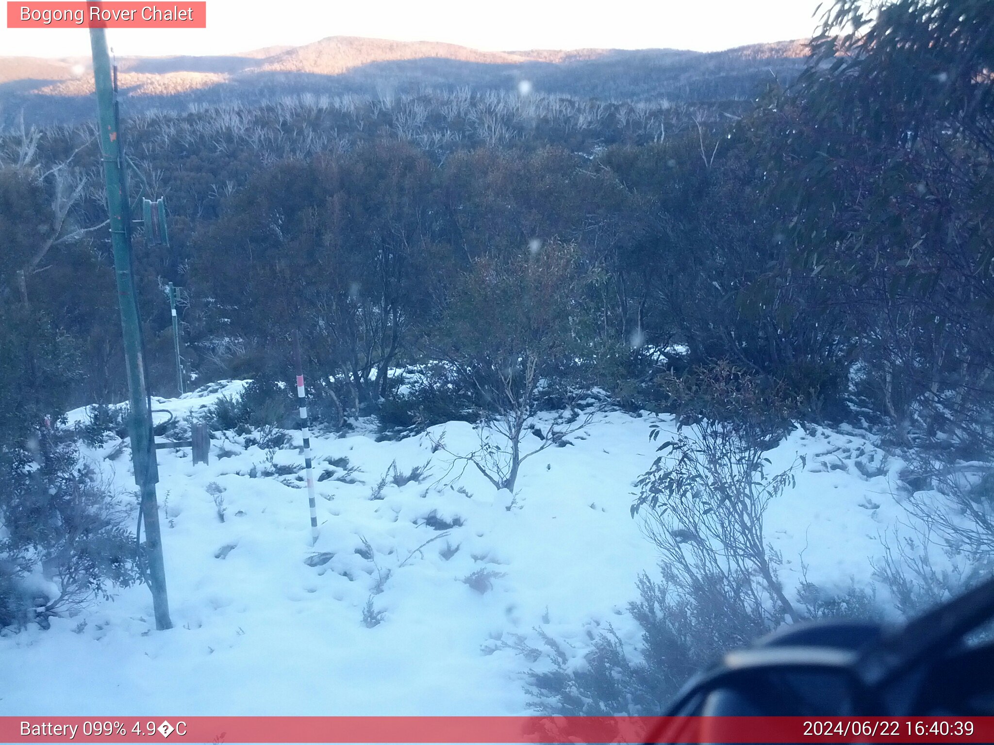 Bogong Web Cam 4:40pm Saturday 22nd of June 2024