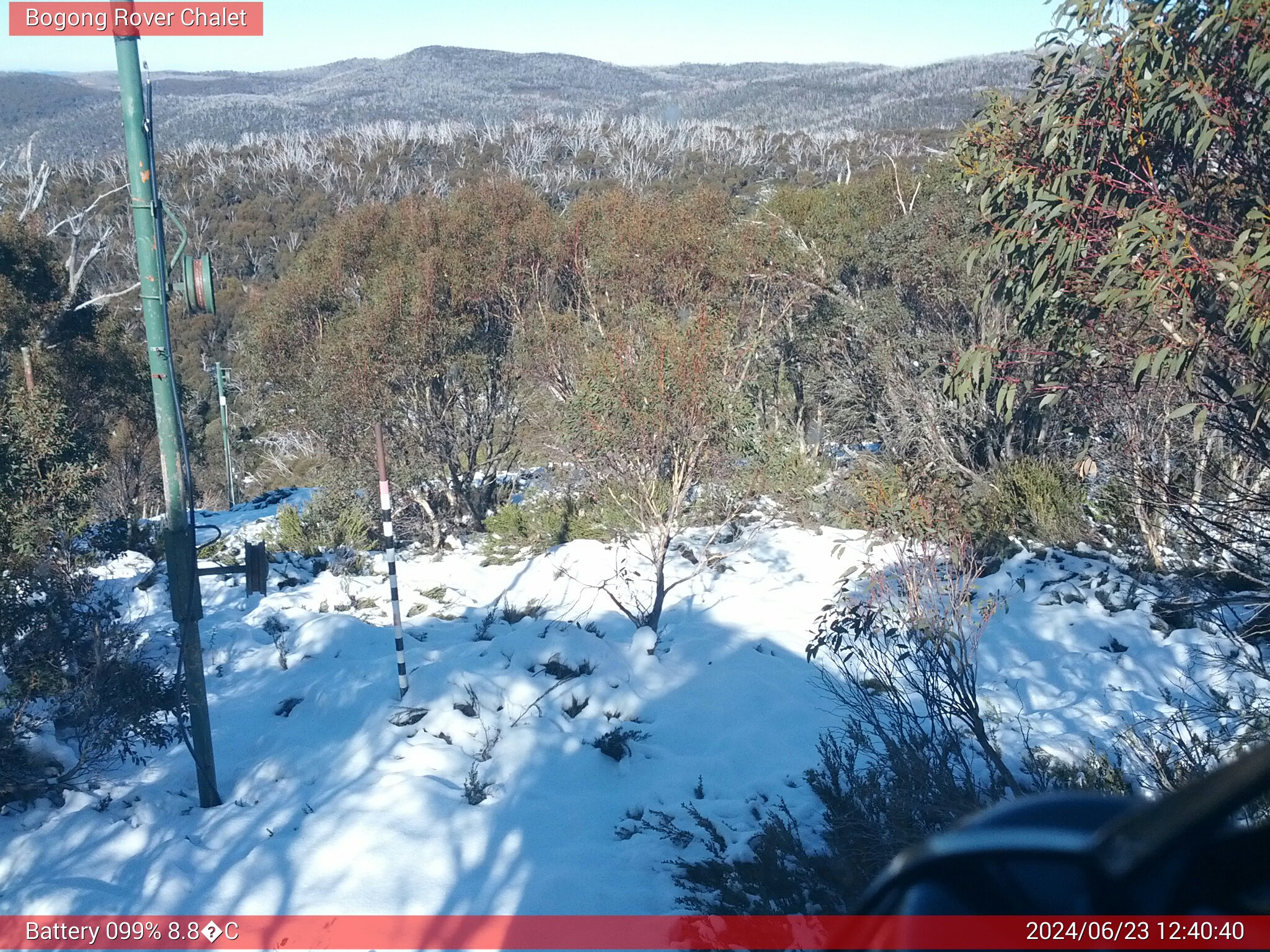 Bogong Web Cam 12:40pm Sunday 23rd of June 2024