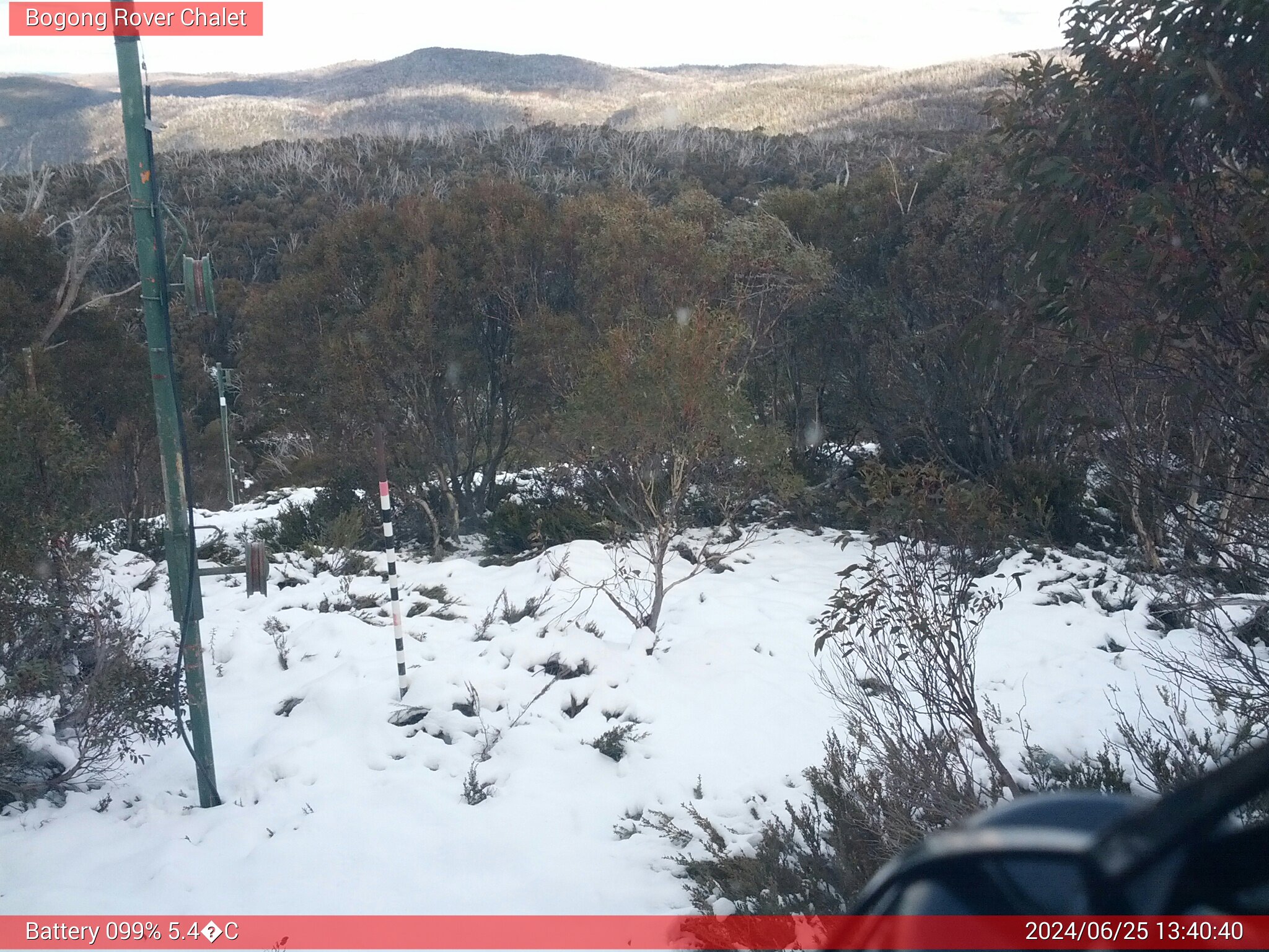 Bogong Web Cam 1:40pm Tuesday 25th of June 2024