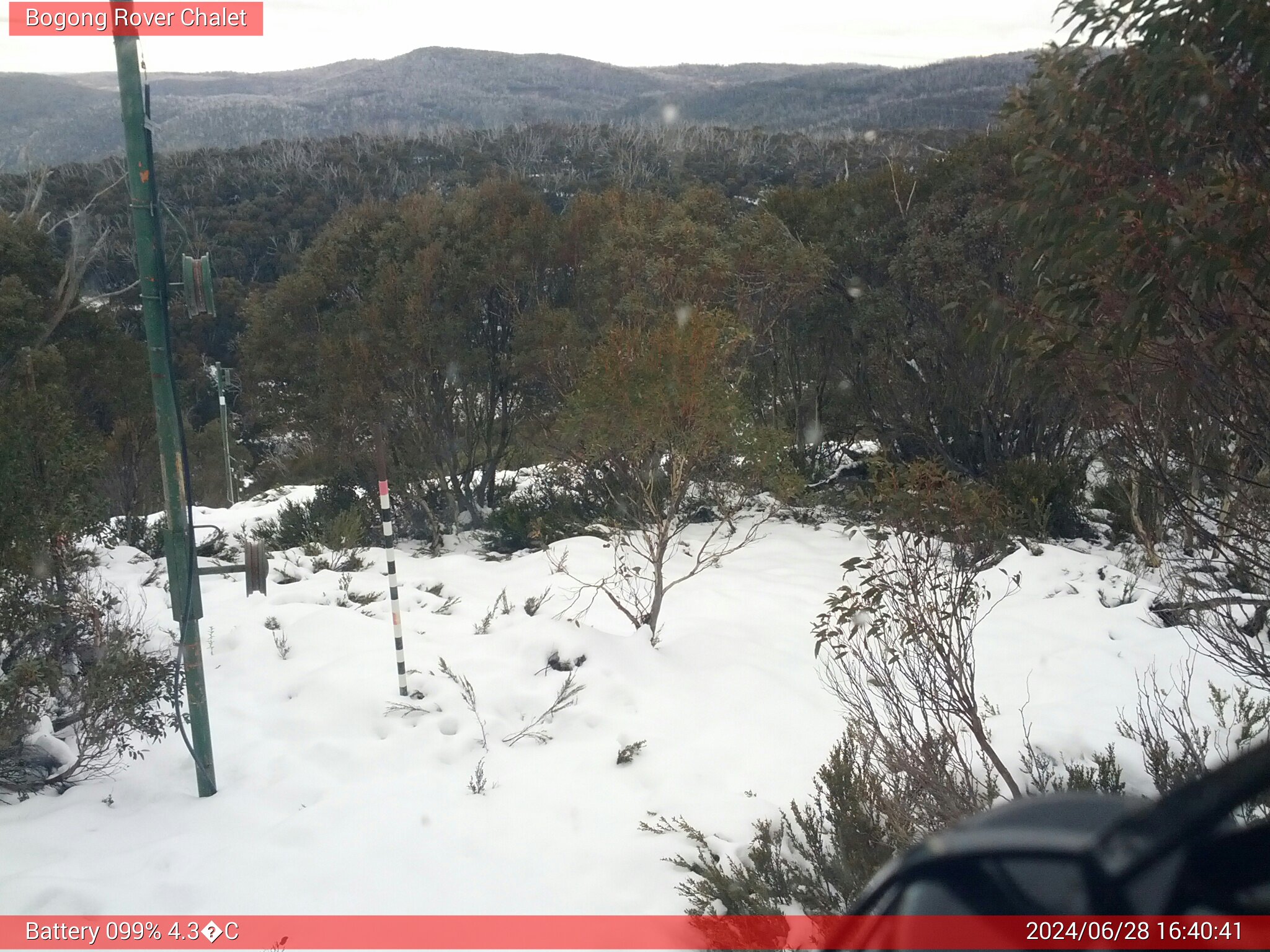 Bogong Web Cam 4:40pm Friday 28th of June 2024