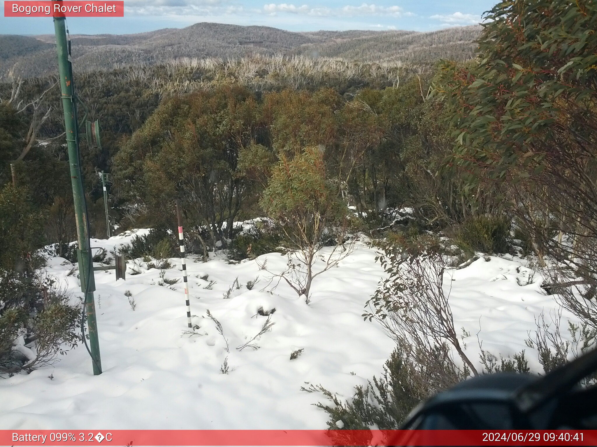 Bogong Web Cam 9:40am Saturday 29th of June 2024