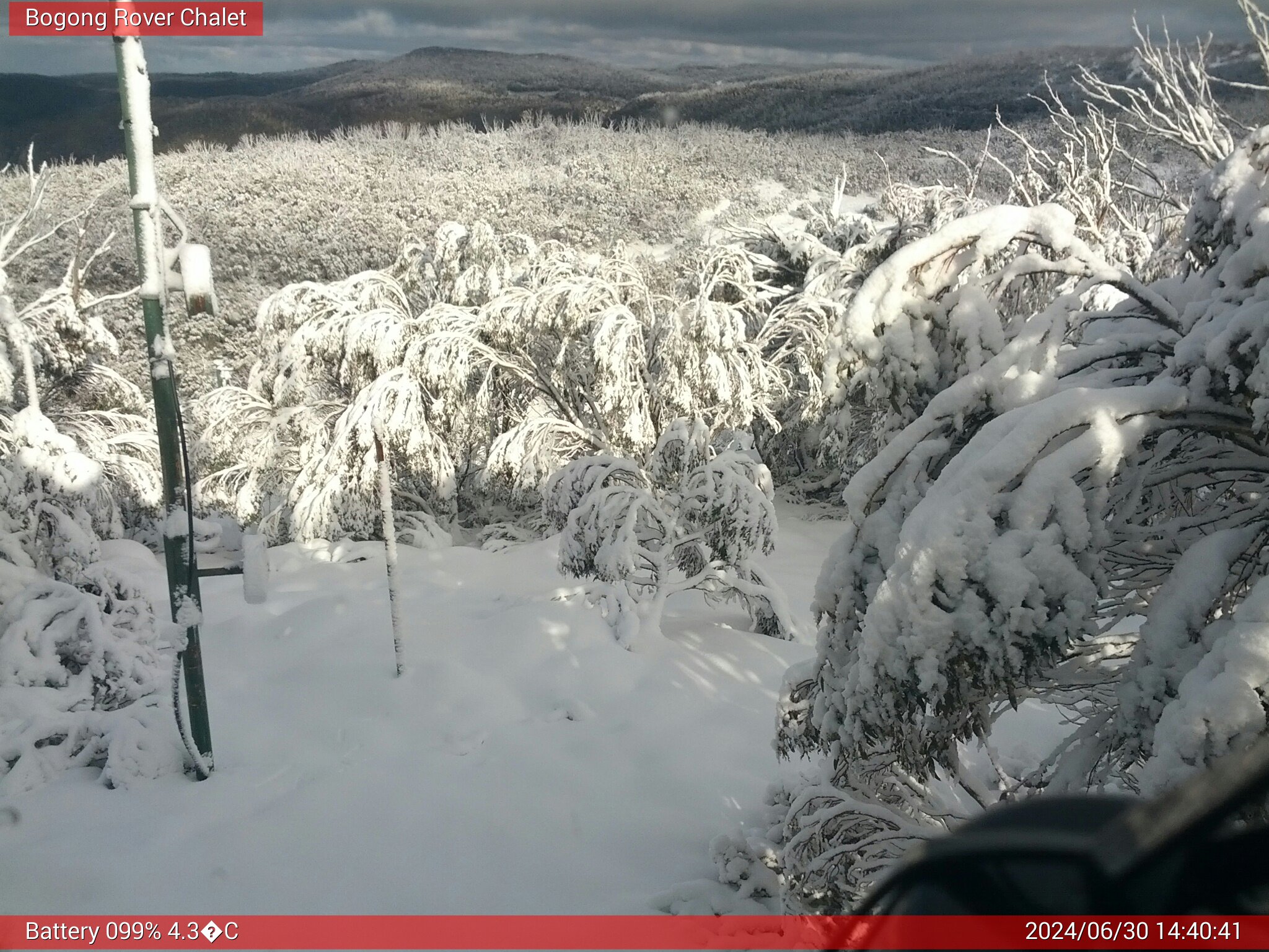 Bogong Web Cam 2:40pm Sunday 30th of June 2024