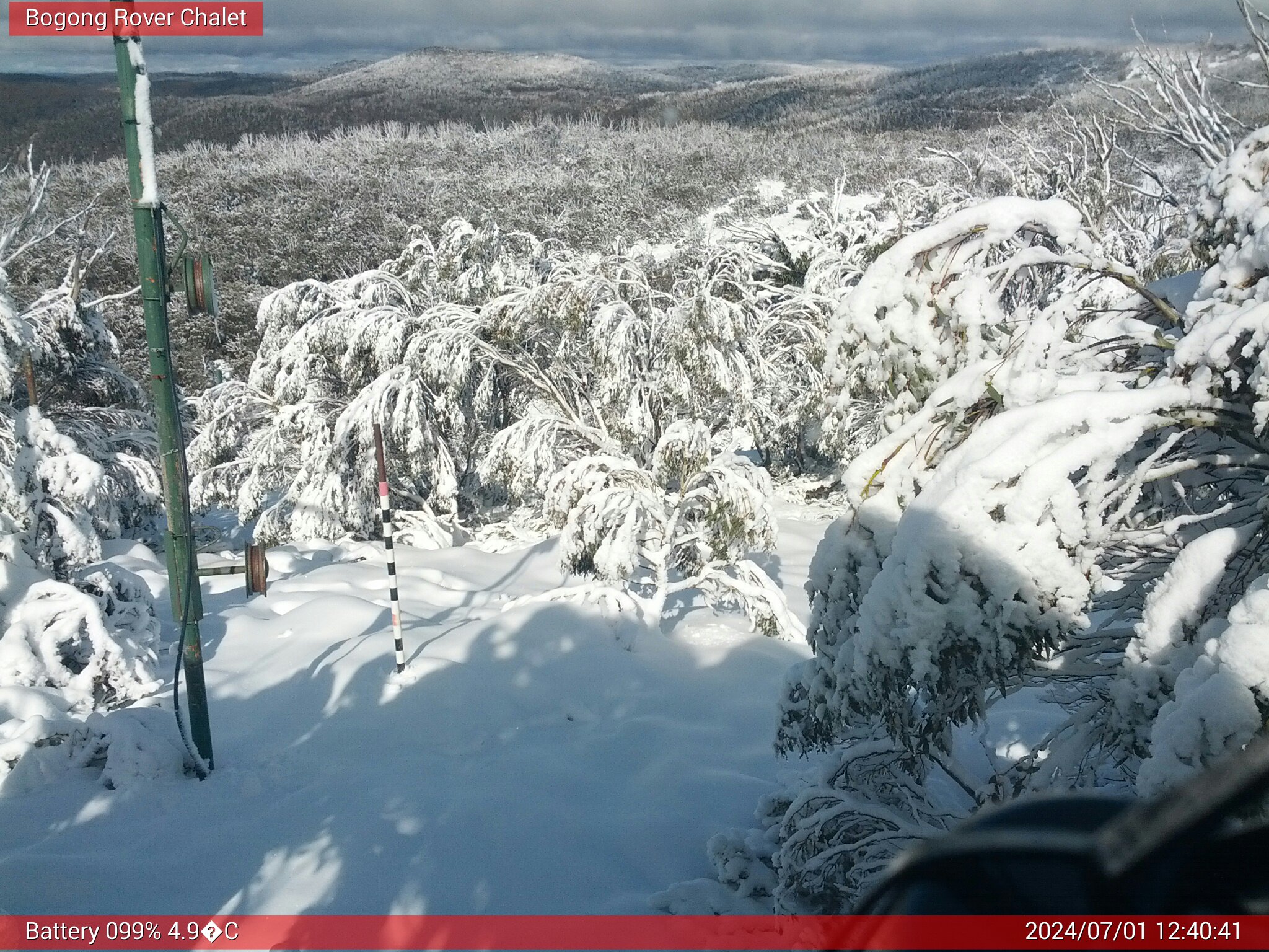 Bogong Web Cam 12:40pm Monday 1st of July 2024