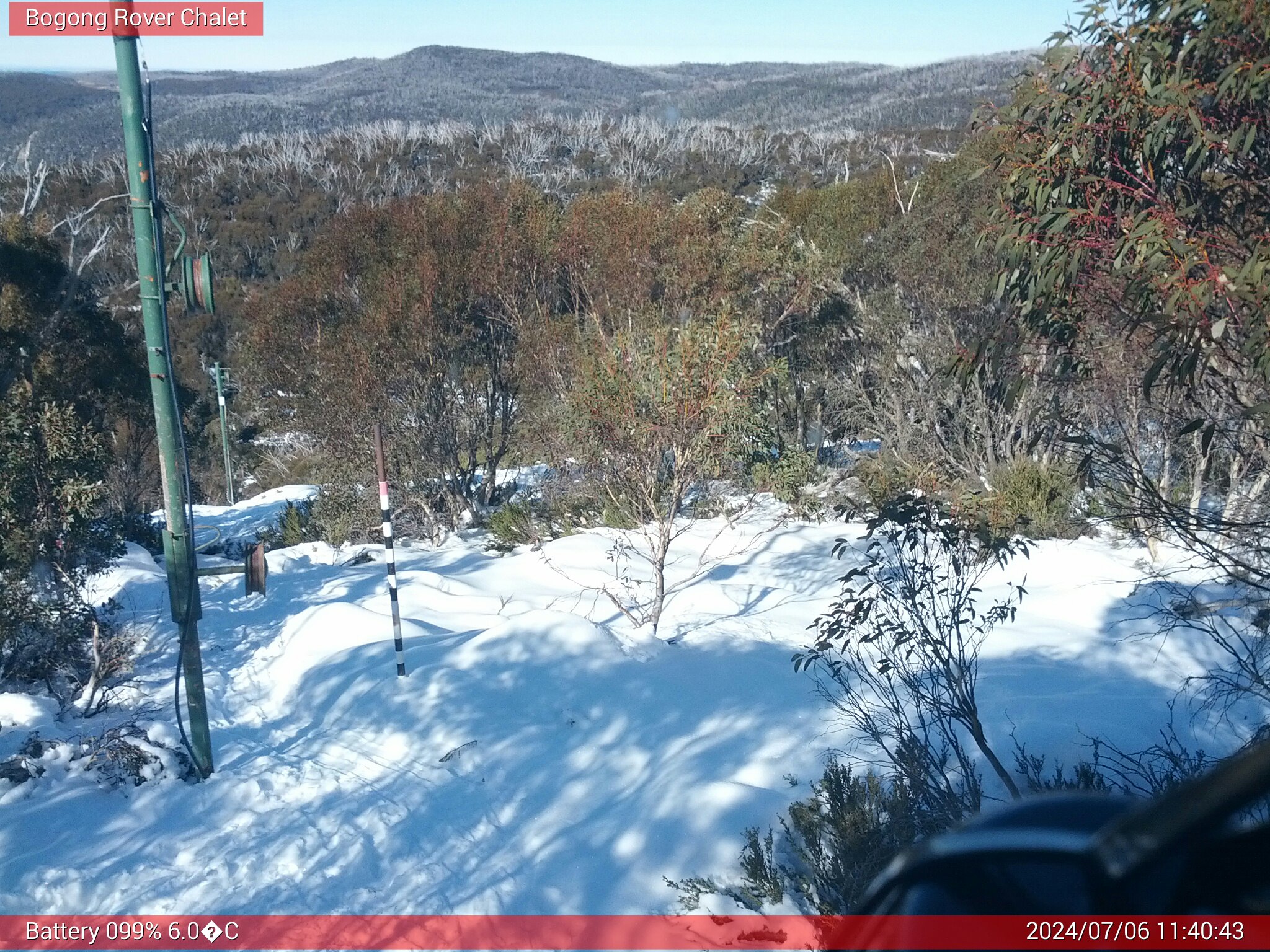 Bogong Web Cam 11:40am Saturday 6th of July 2024