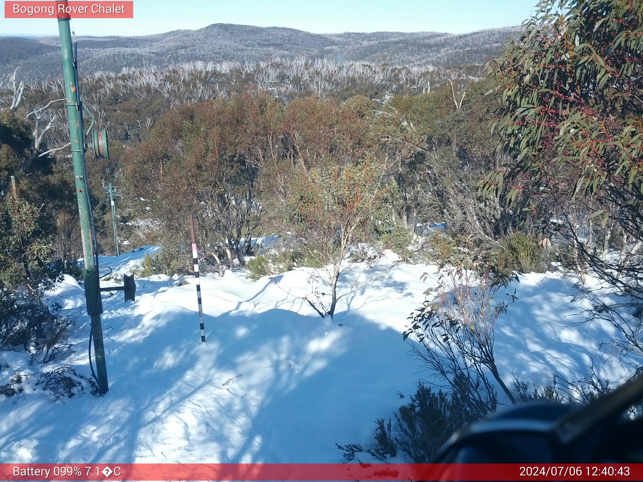 Bogong Web Cam 12:40pm Saturday 6th of July 2024