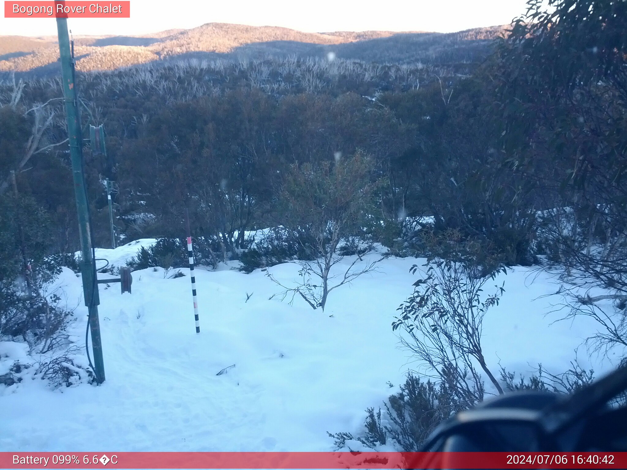 Bogong Web Cam 4:40pm Saturday 6th of July 2024