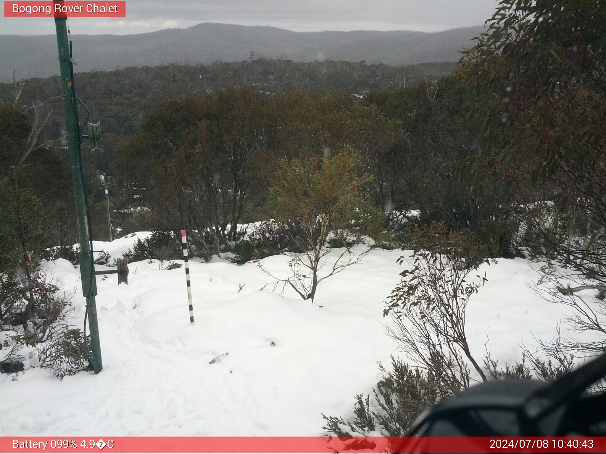 Bogong Web Cam 10:40am Monday 8th of July 2024