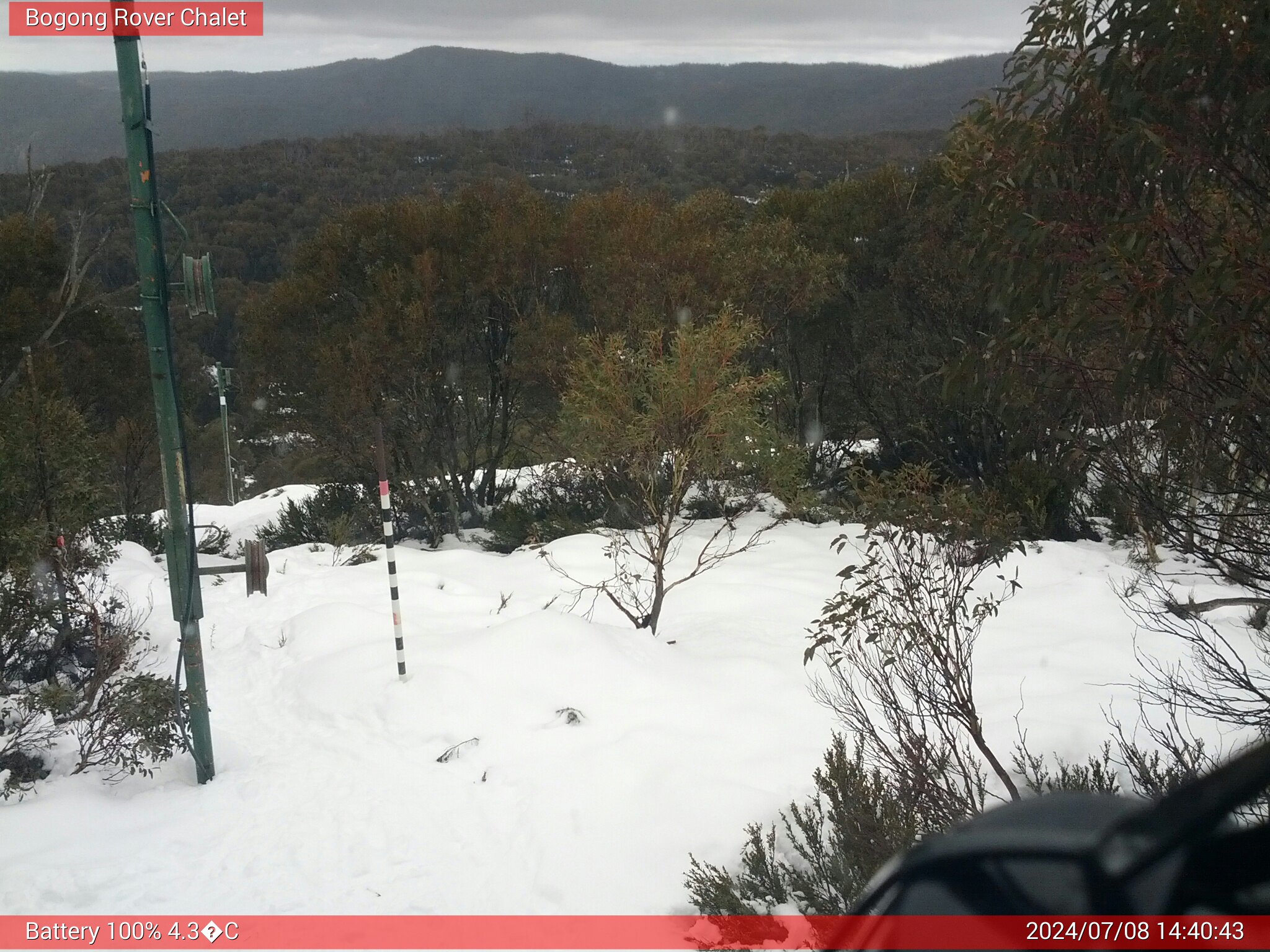 Bogong Web Cam 2:40pm Monday 8th of July 2024