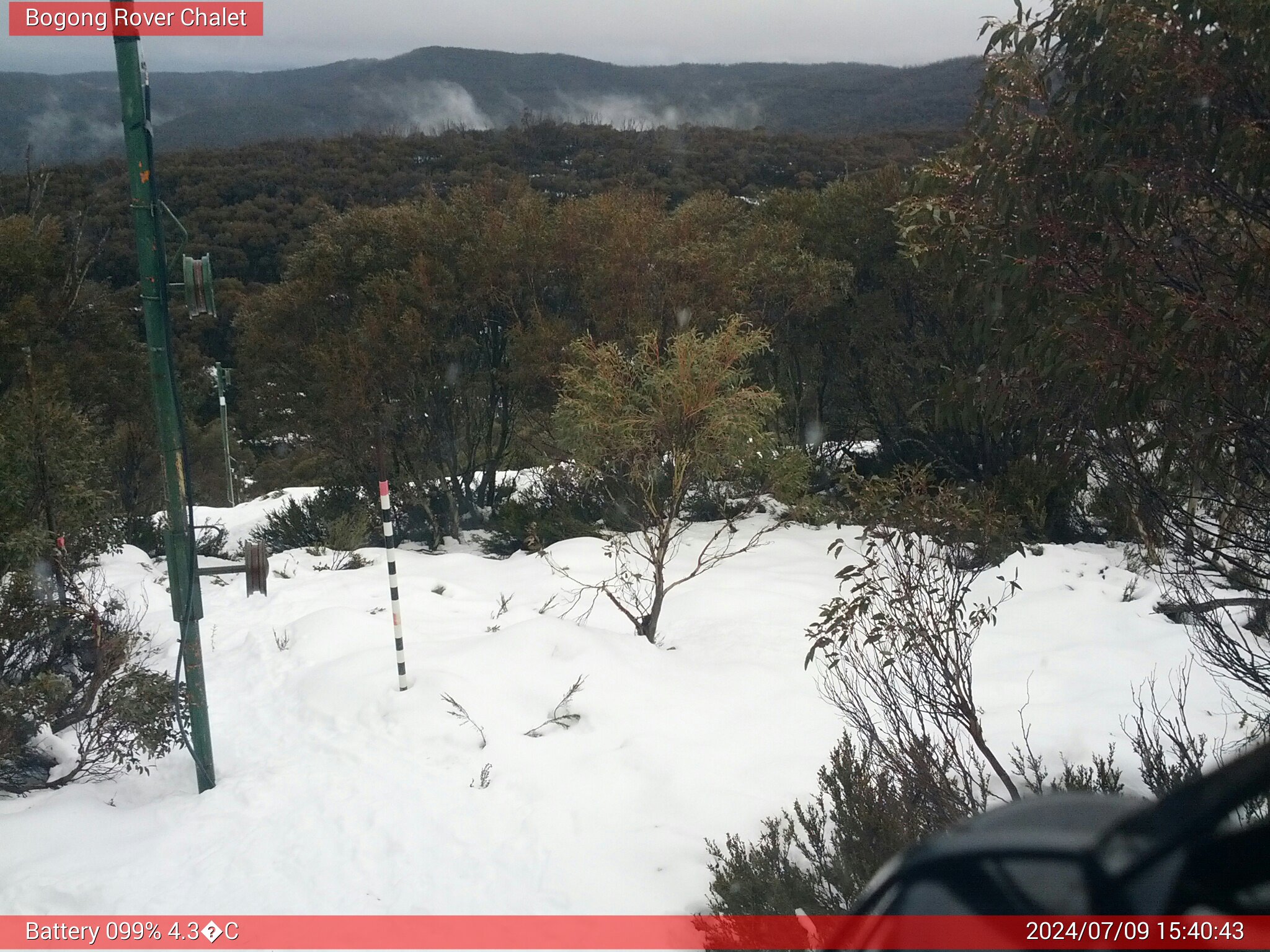 Bogong Web Cam 3:40pm Tuesday 9th of July 2024