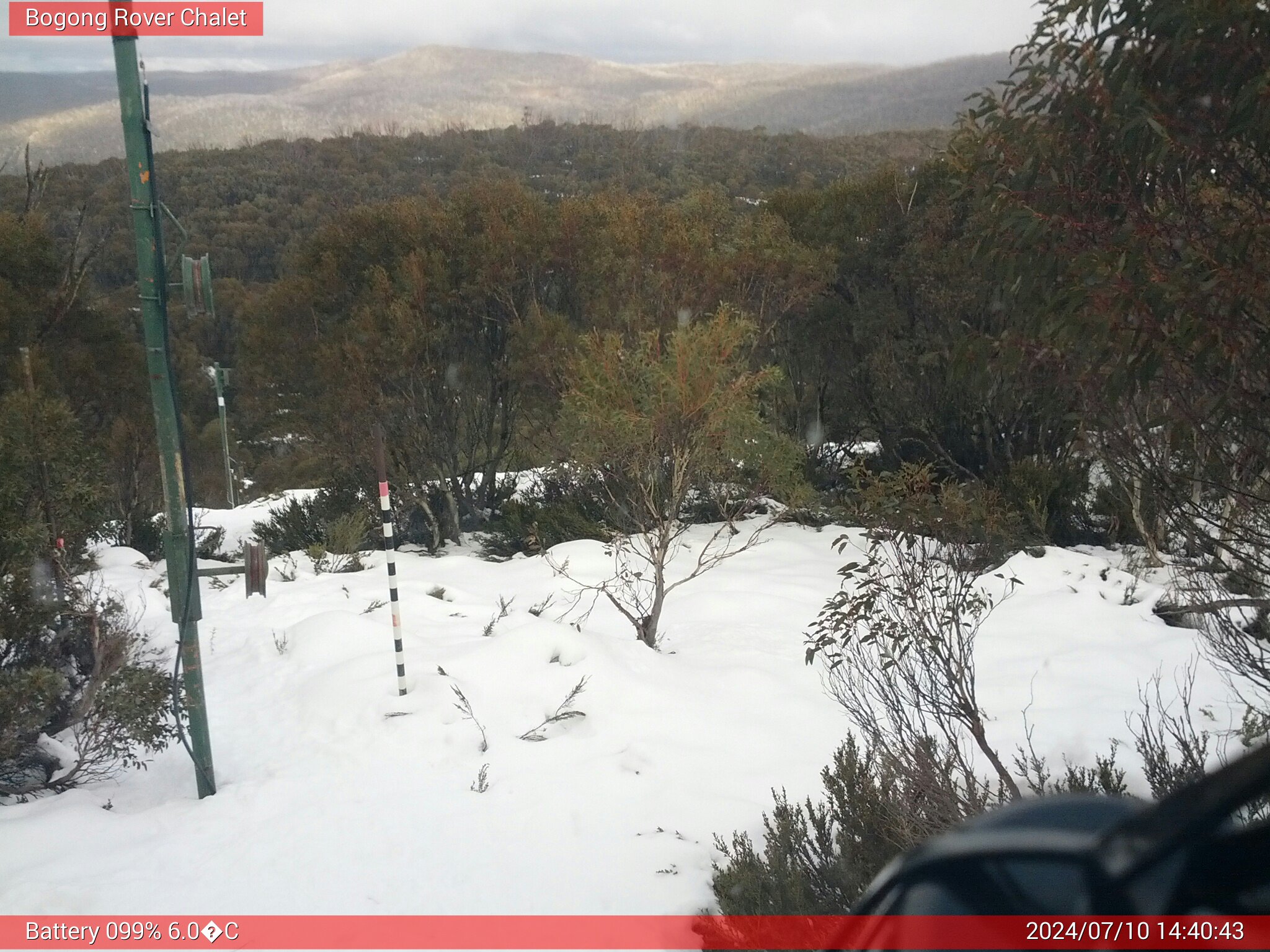 Bogong Web Cam 2:40pm Wednesday 10th of July 2024