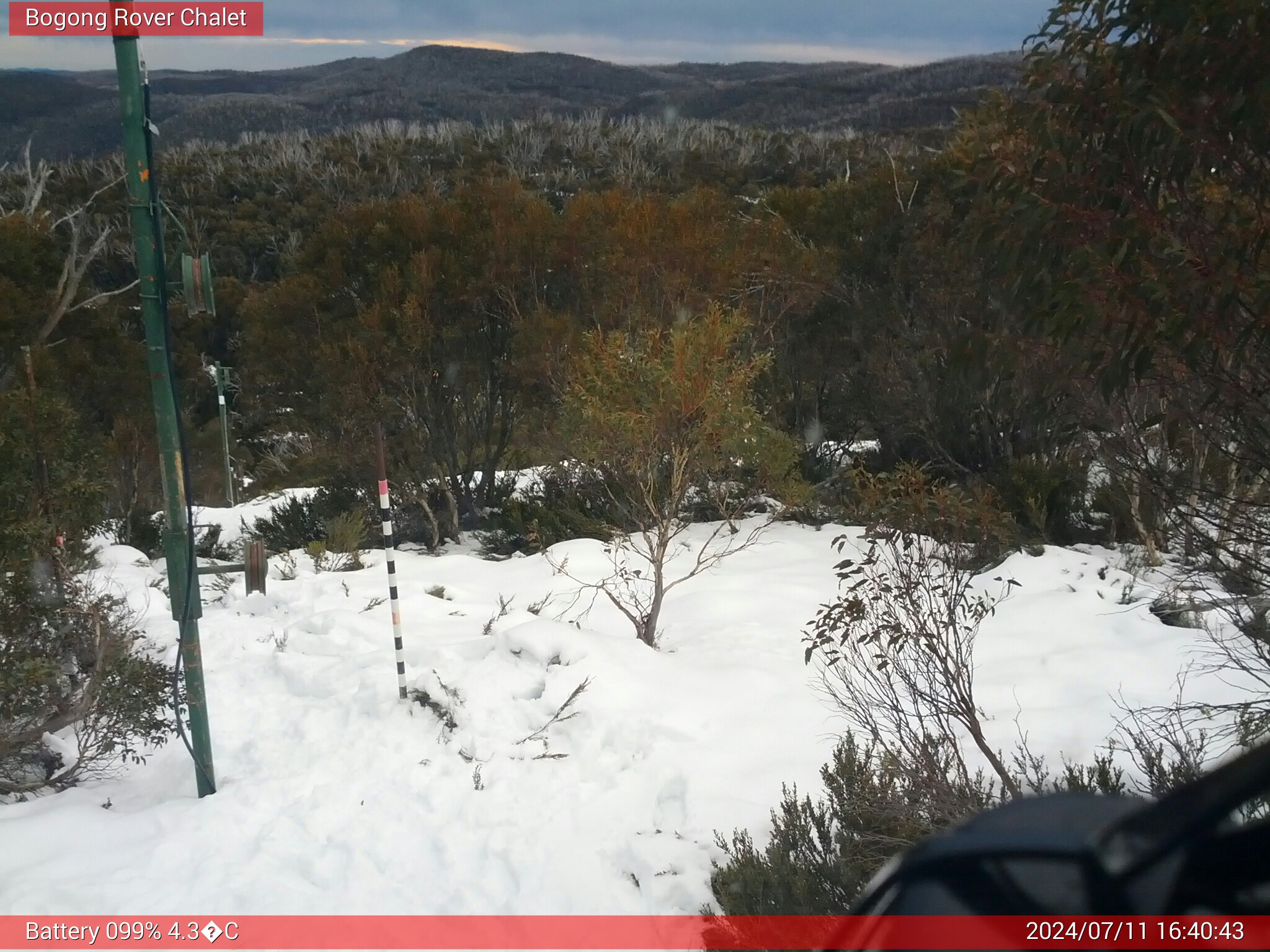 Bogong Web Cam 4:40pm Thursday 11th of July 2024