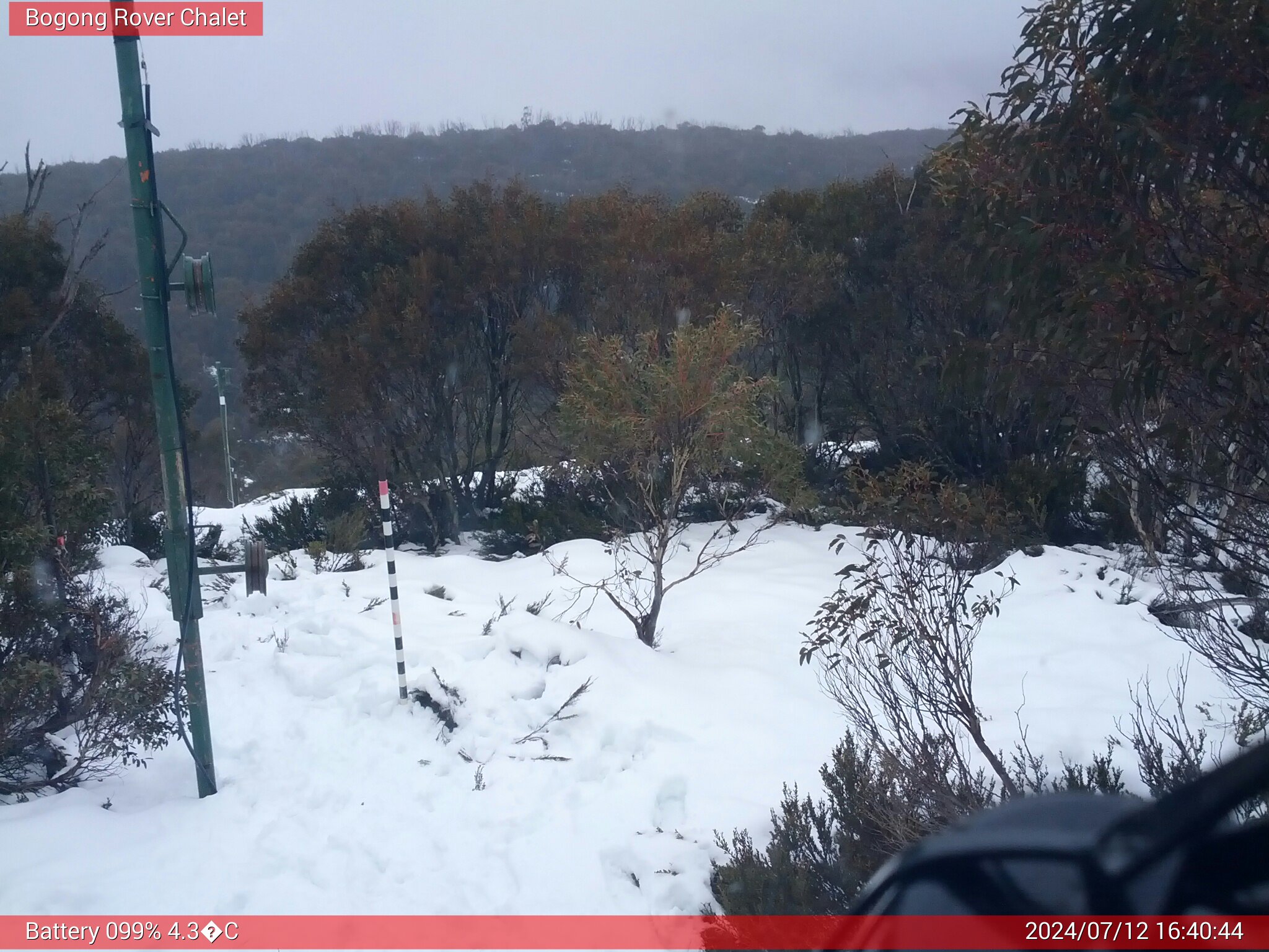 Bogong Web Cam 4:40pm Friday 12th of July 2024