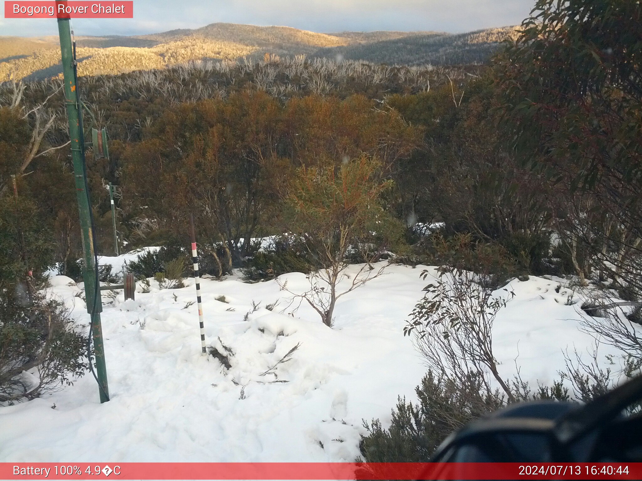 Bogong Web Cam 4:40pm Saturday 13th of July 2024