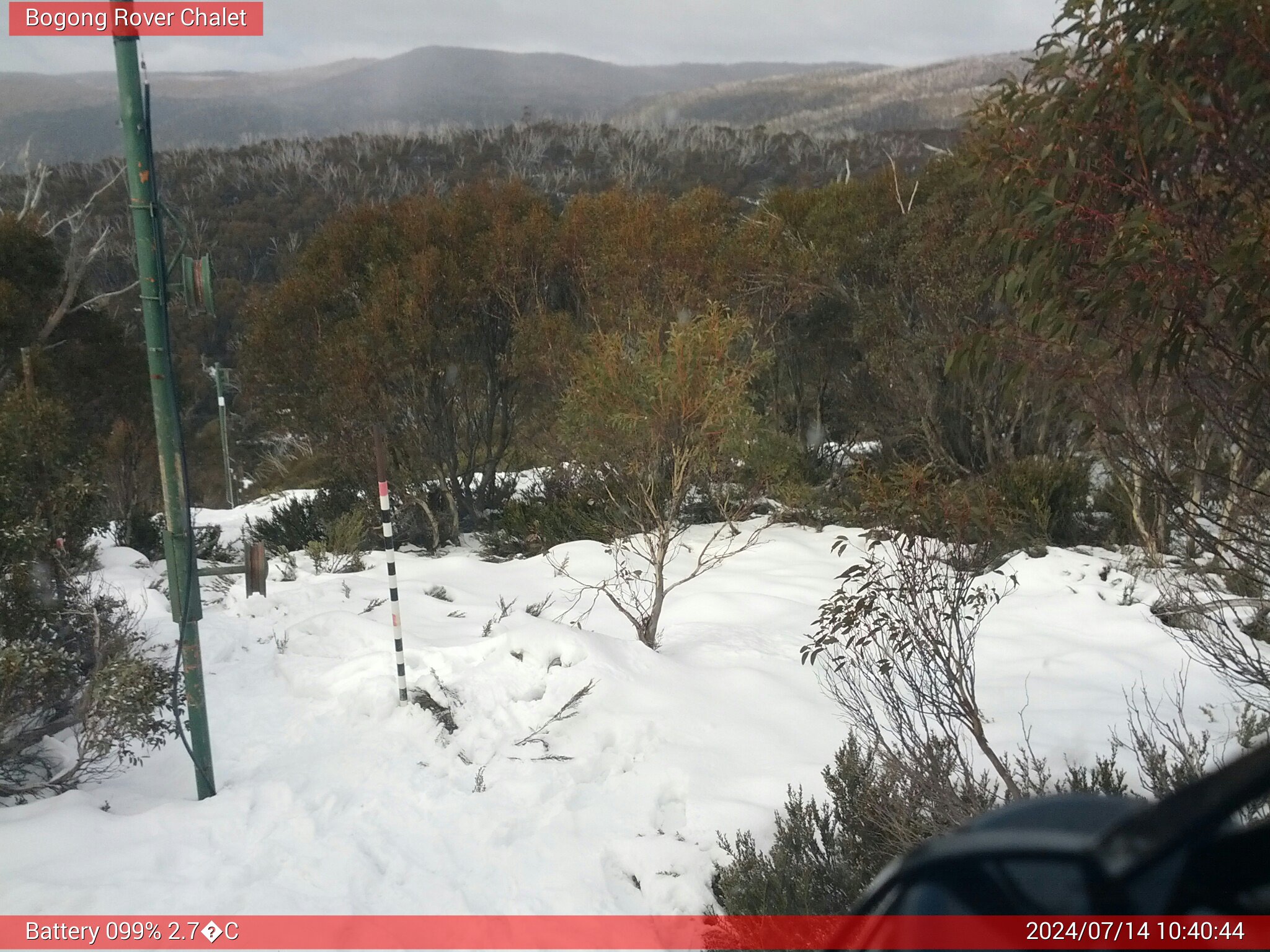 Bogong Web Cam 10:40am Sunday 14th of July 2024