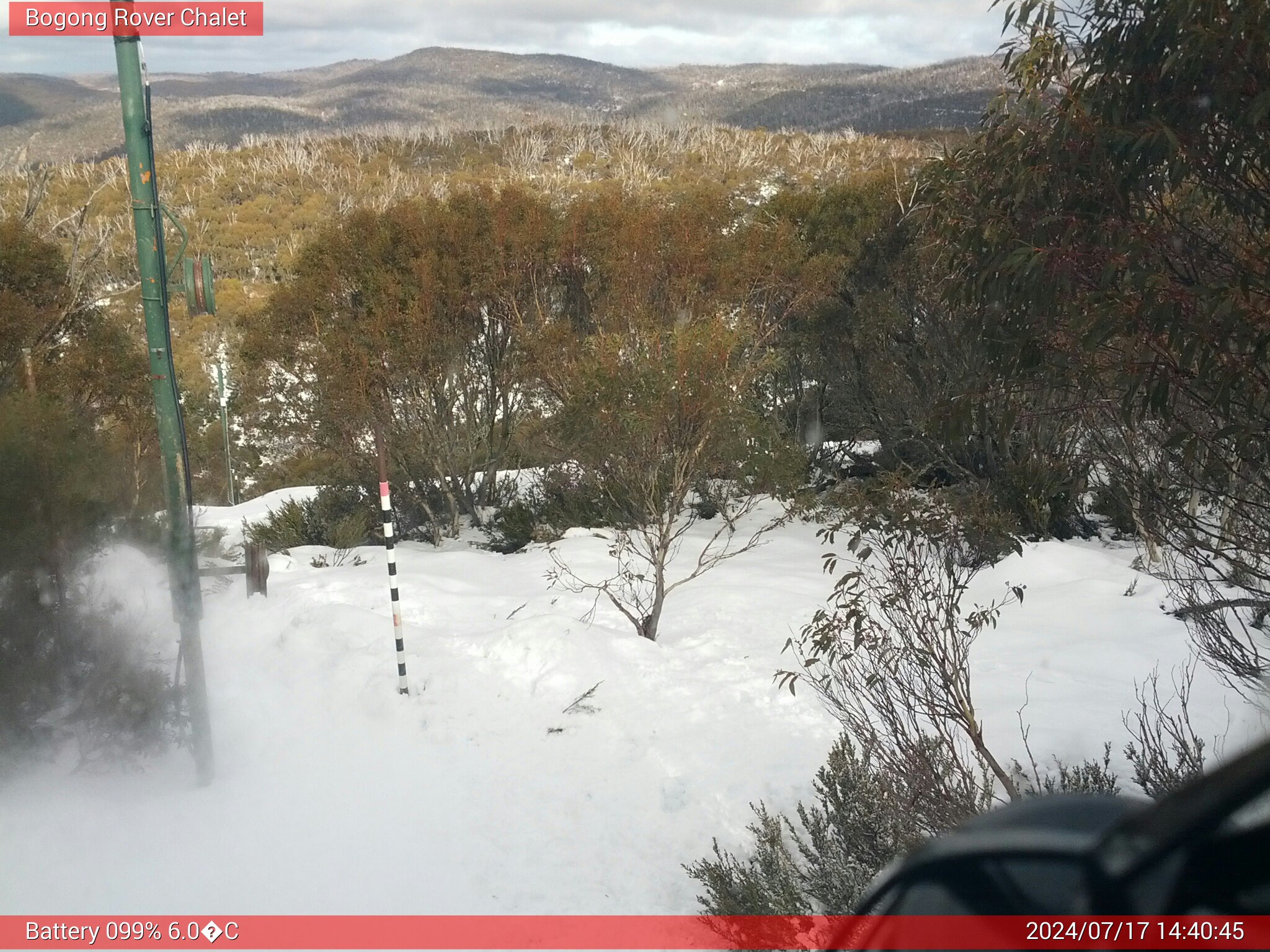 Bogong Web Cam 2:40pm Wednesday 17th of July 2024