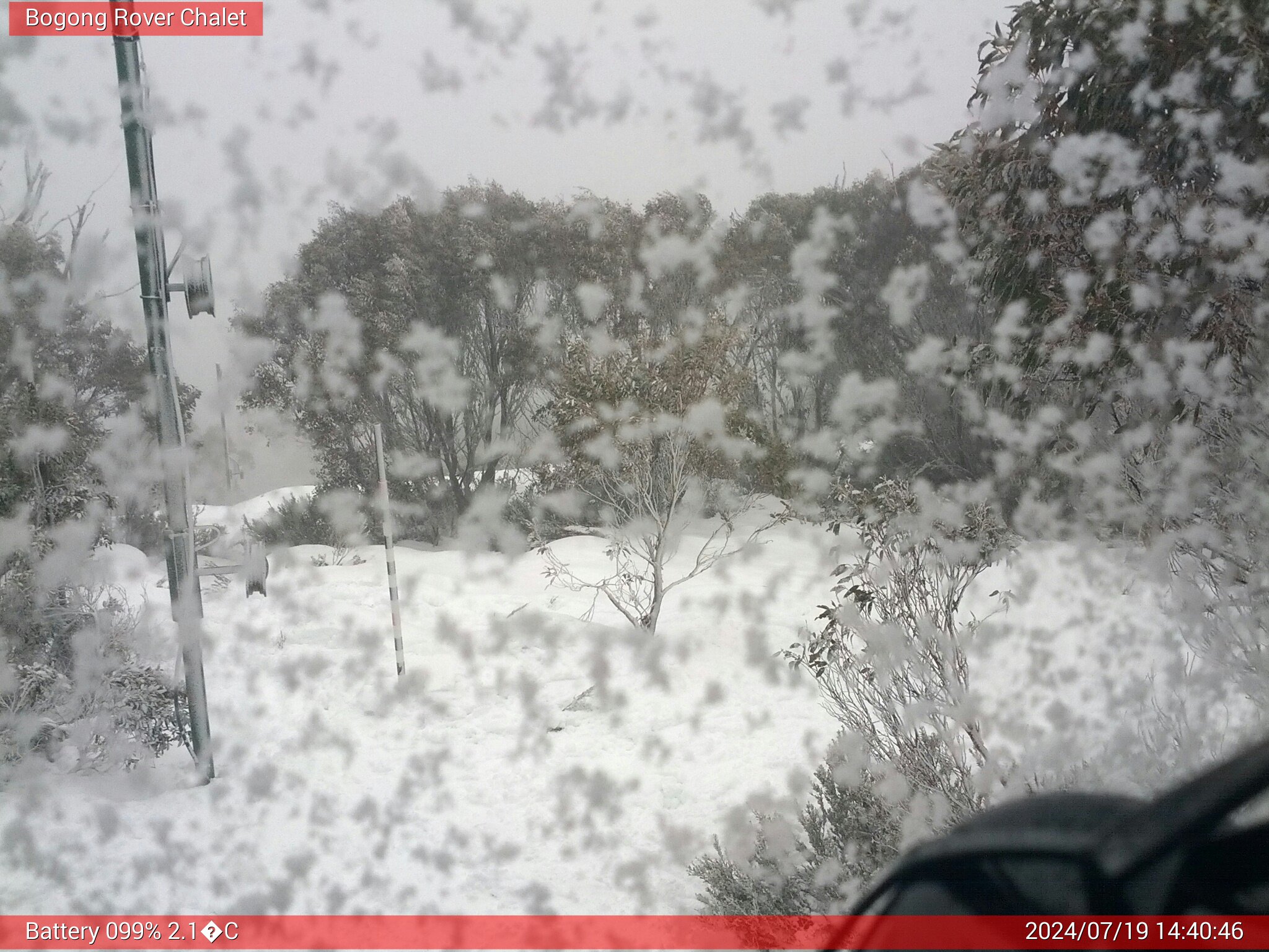 Bogong Web Cam 2:40pm Friday 19th of July 2024