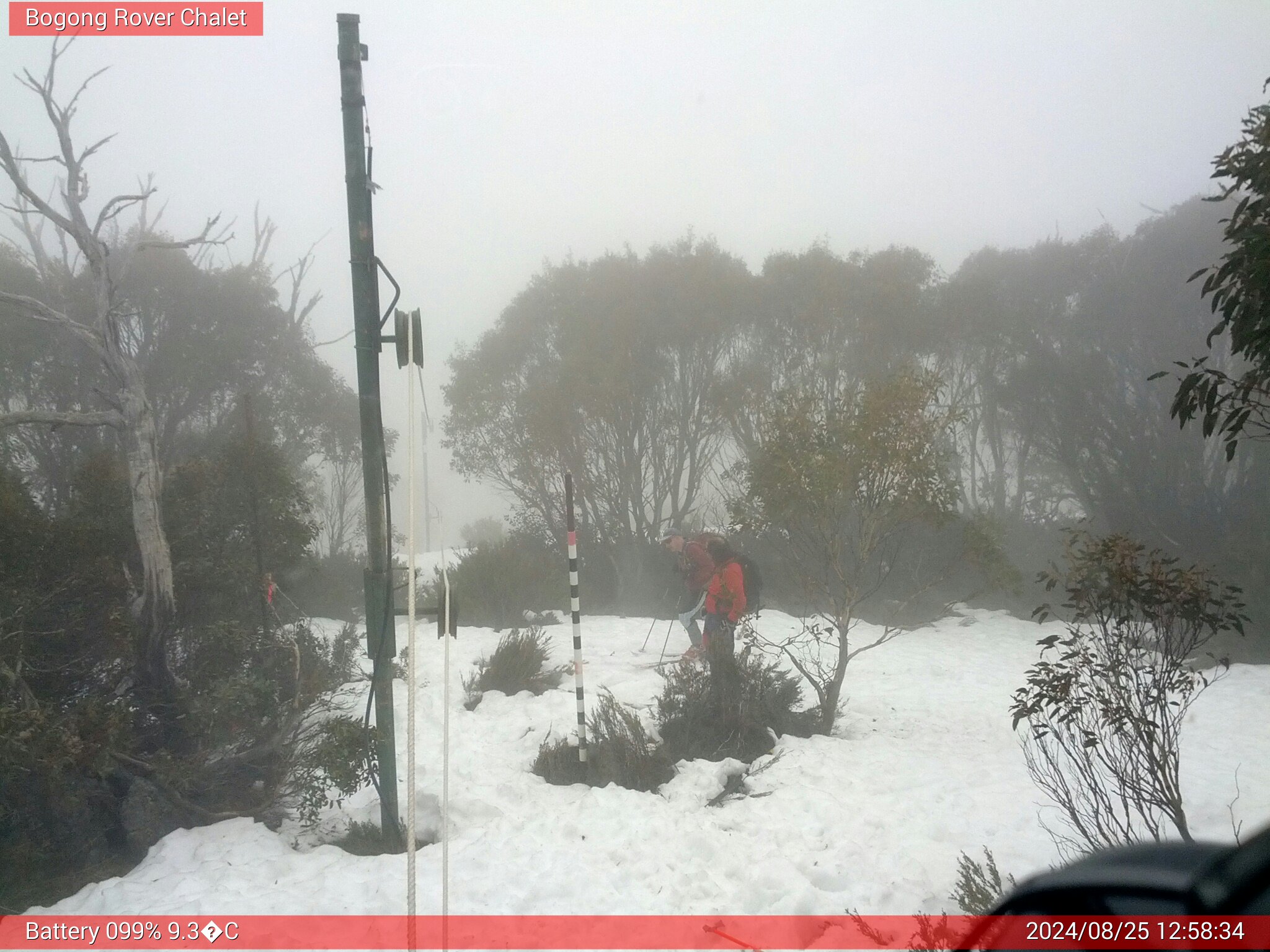 Bogong Web Cam 12:58pm Sunday 25th of August 2024