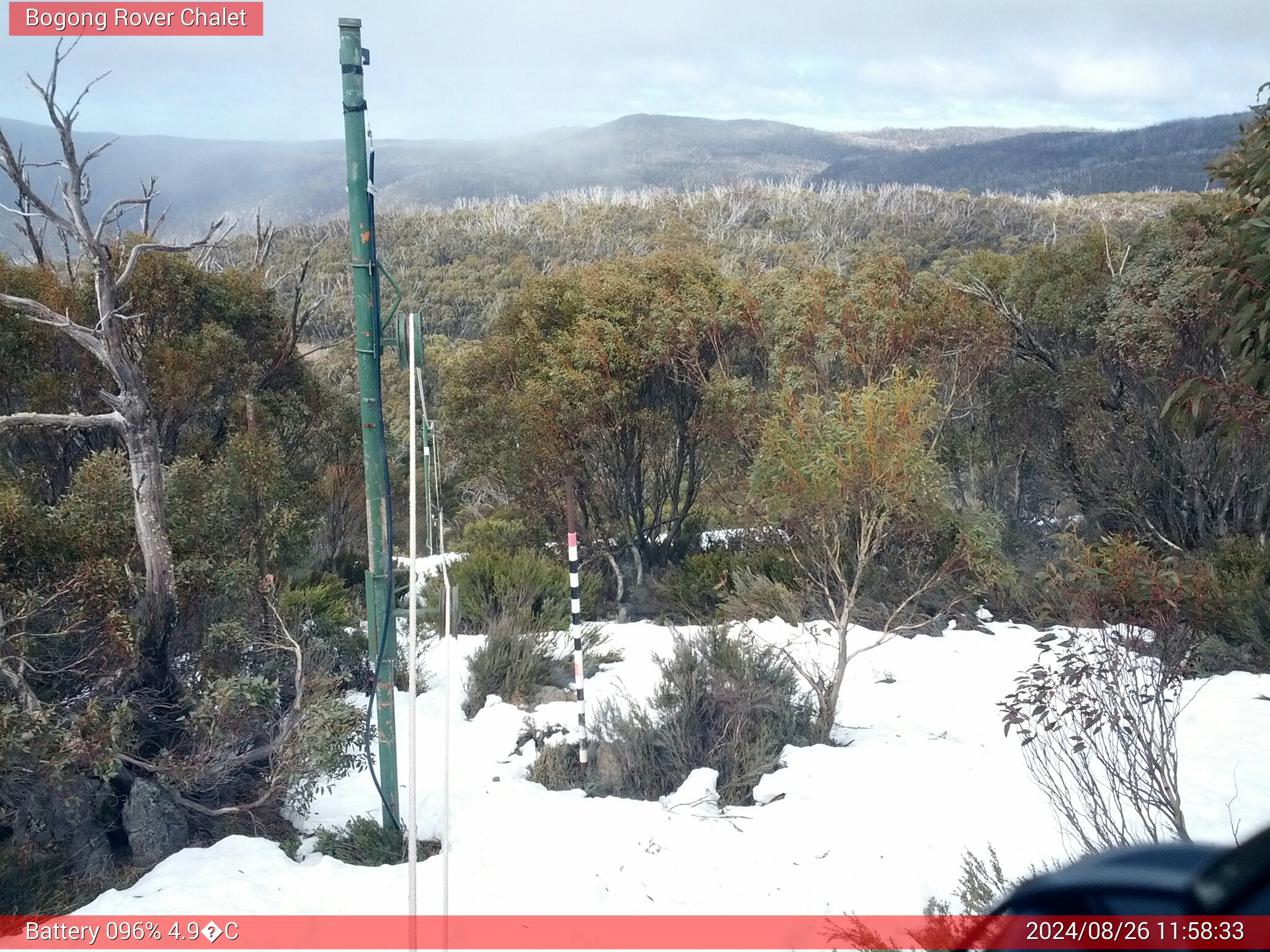 Bogong Web Cam 11:58am Monday 26th of August 2024