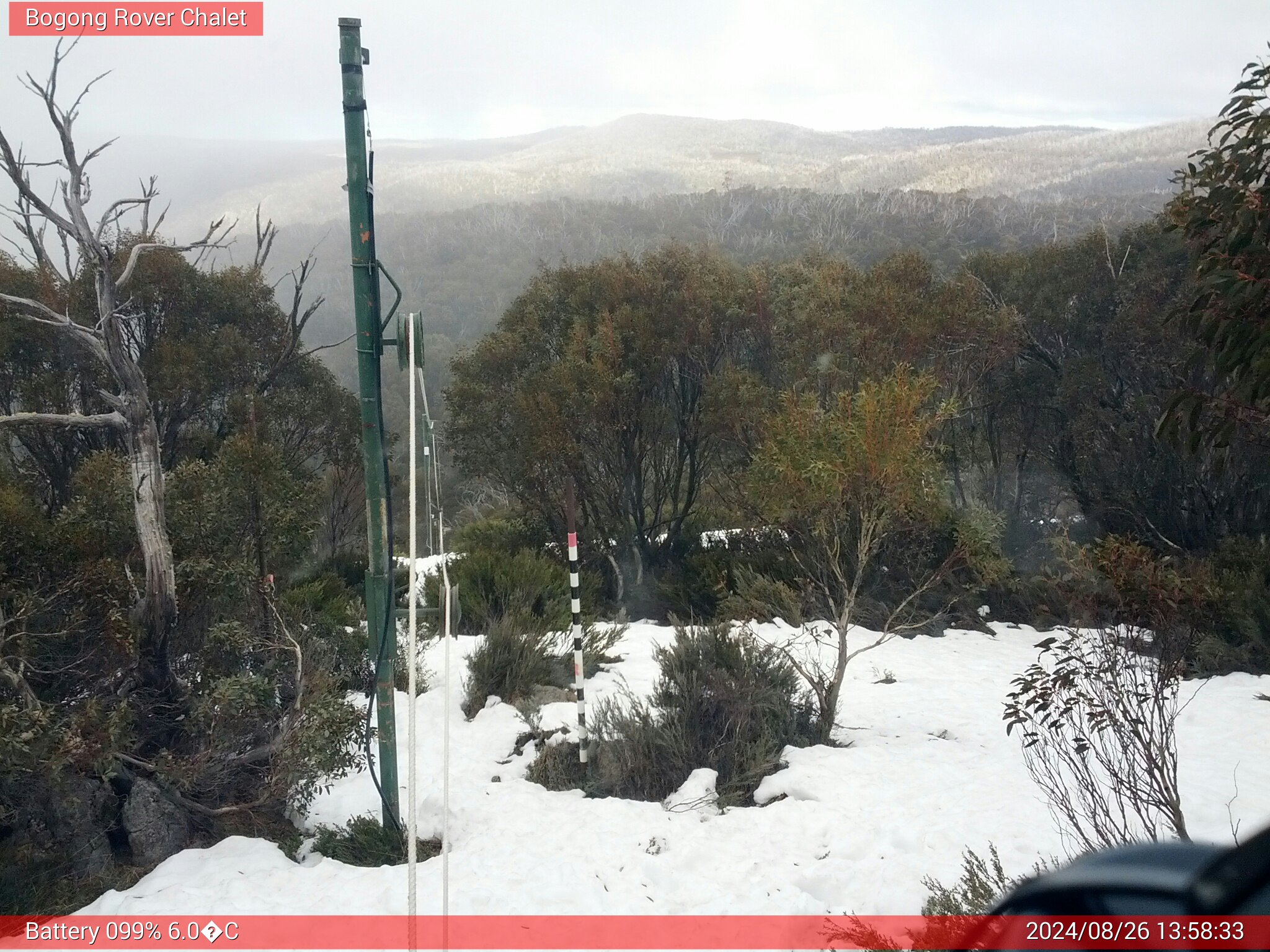 Bogong Web Cam 1:58pm Monday 26th of August 2024