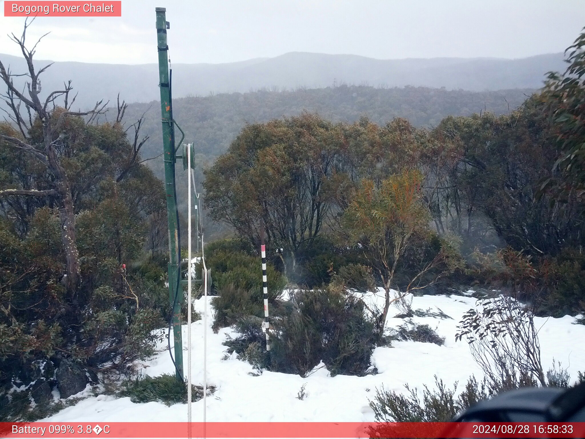 Bogong Web Cam 4:58pm Wednesday 28th of August 2024