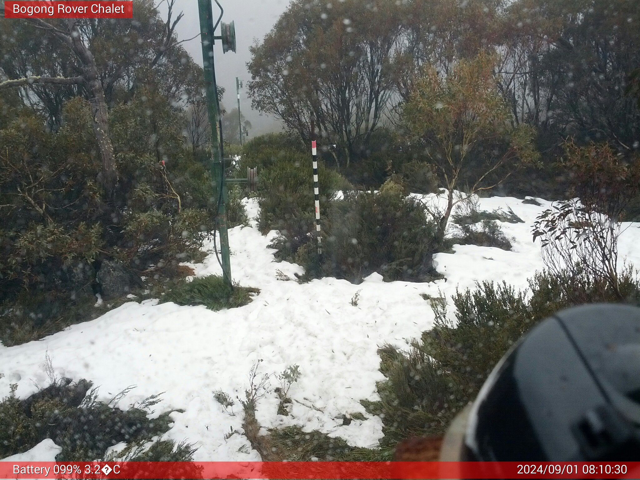 Bogong Web Cam 8:10am Sunday 1st of September 2024