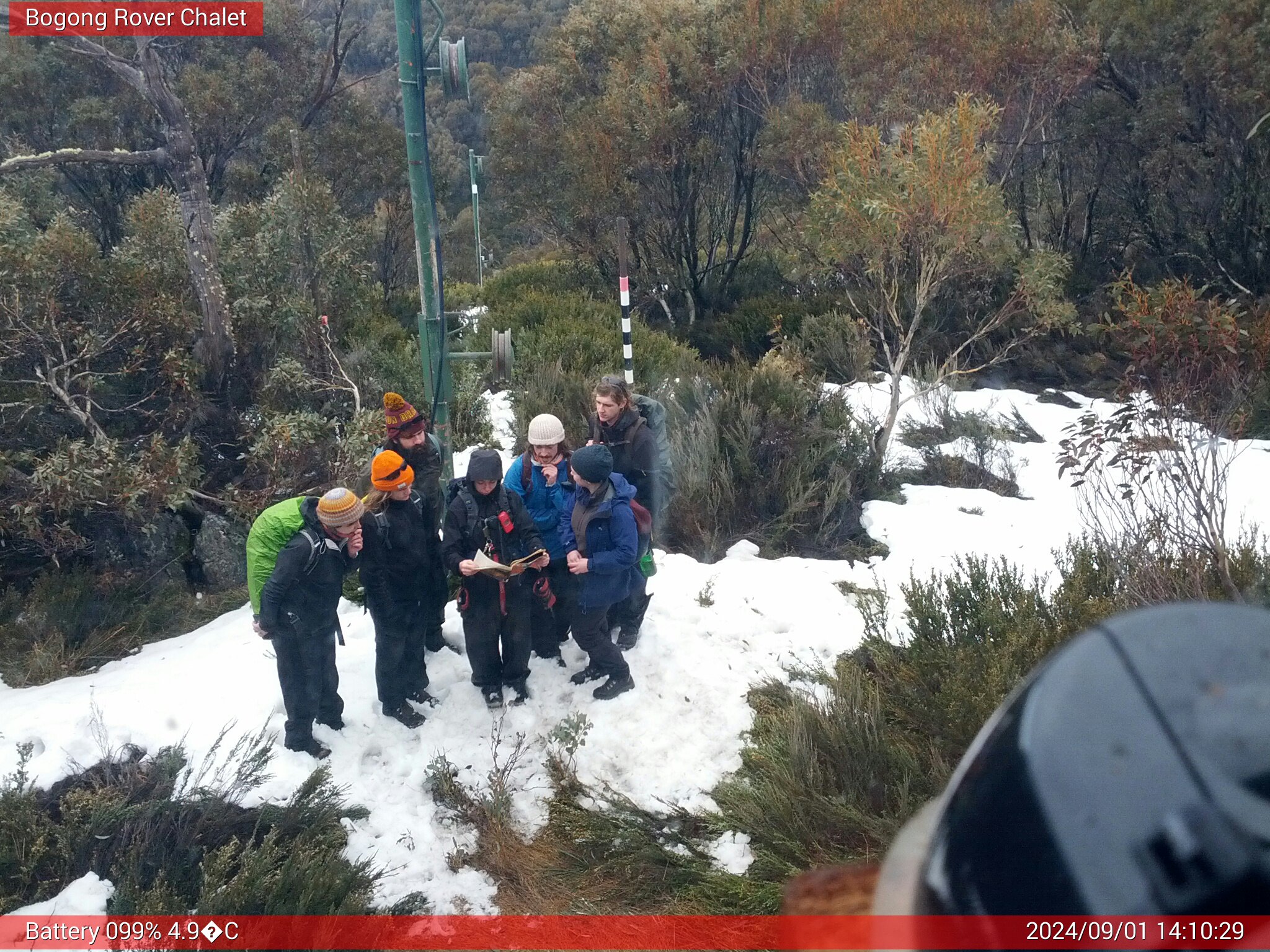 Bogong Web Cam 2:10pm Sunday 1st of September 2024