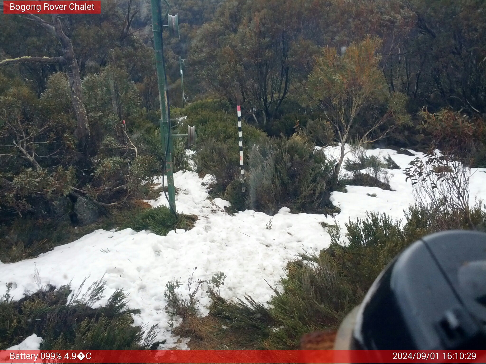 Bogong Web Cam 4:10pm Sunday 1st of September 2024