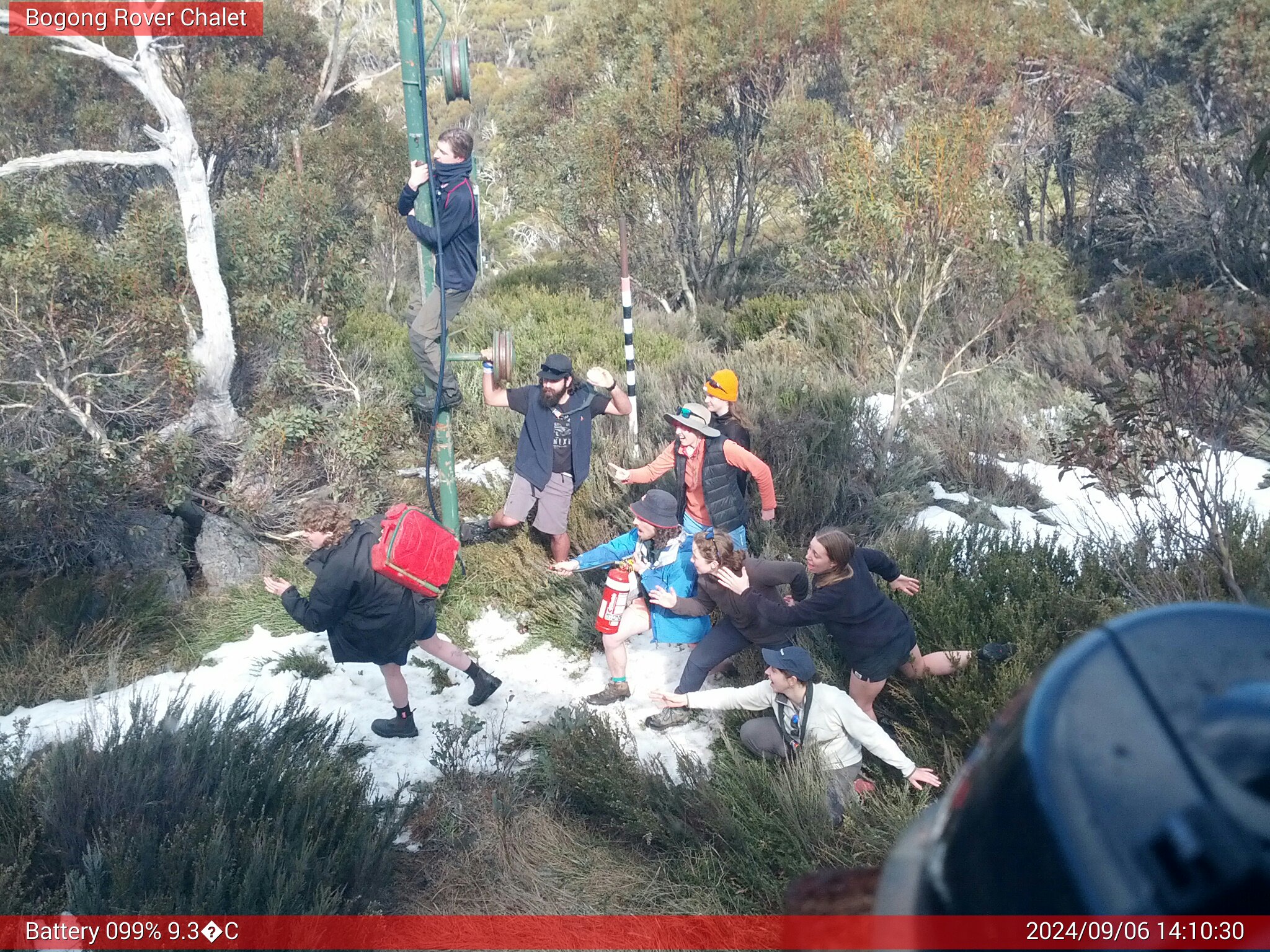 Bogong Web Cam 2:10pm Friday 6th of September 2024