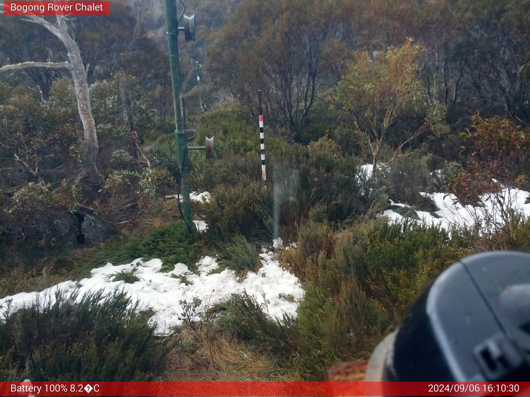 Bogong Web Cam 4:10pm Friday 6th of September 2024