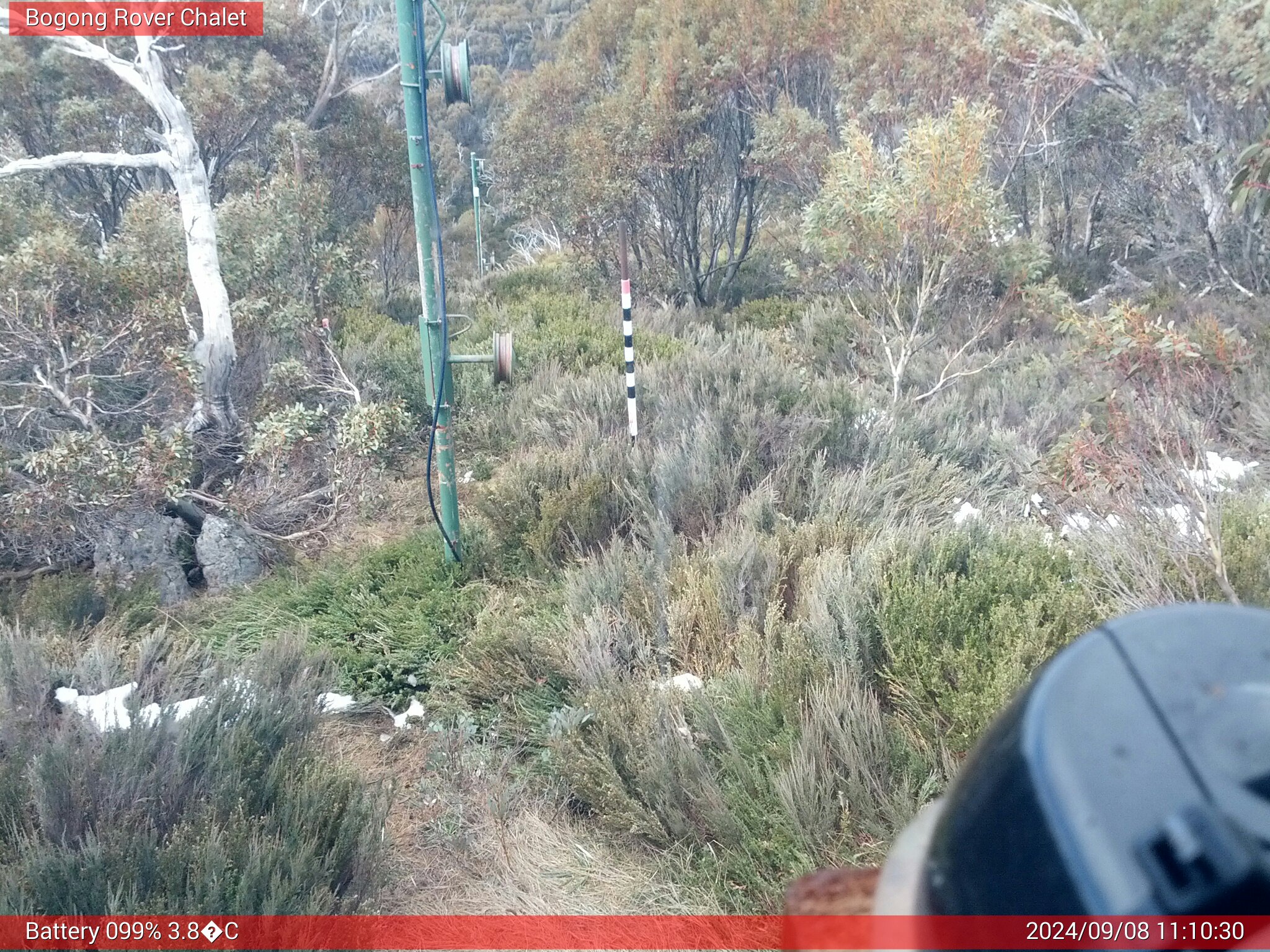 Bogong Web Cam 11:10am Sunday 8th of September 2024