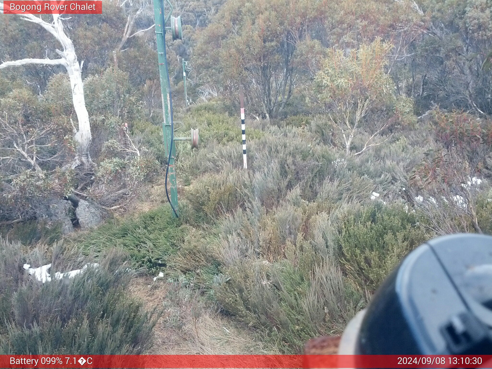 Bogong Web Cam 1:10pm Sunday 8th of September 2024