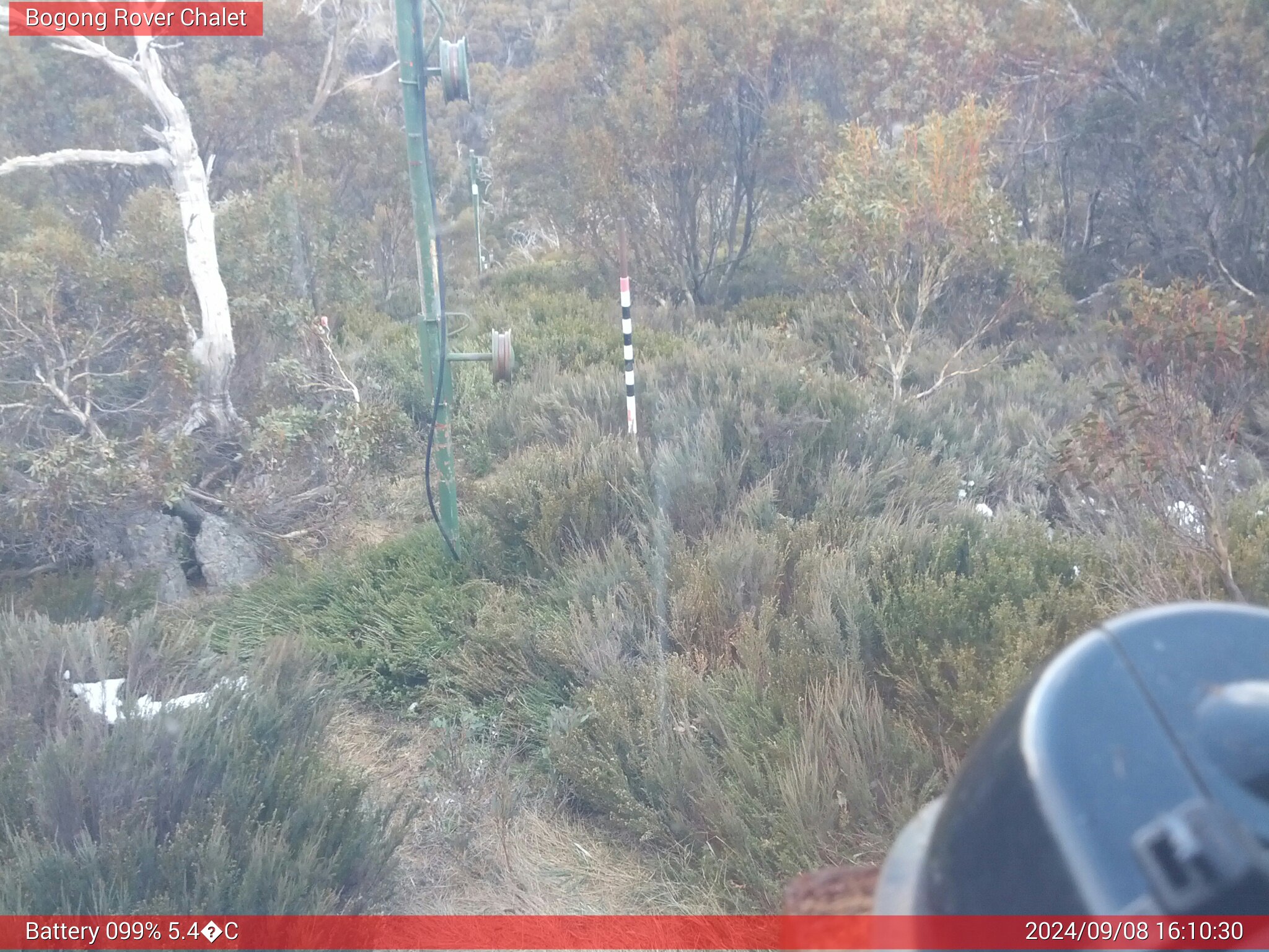 Bogong Web Cam 4:10pm Sunday 8th of September 2024