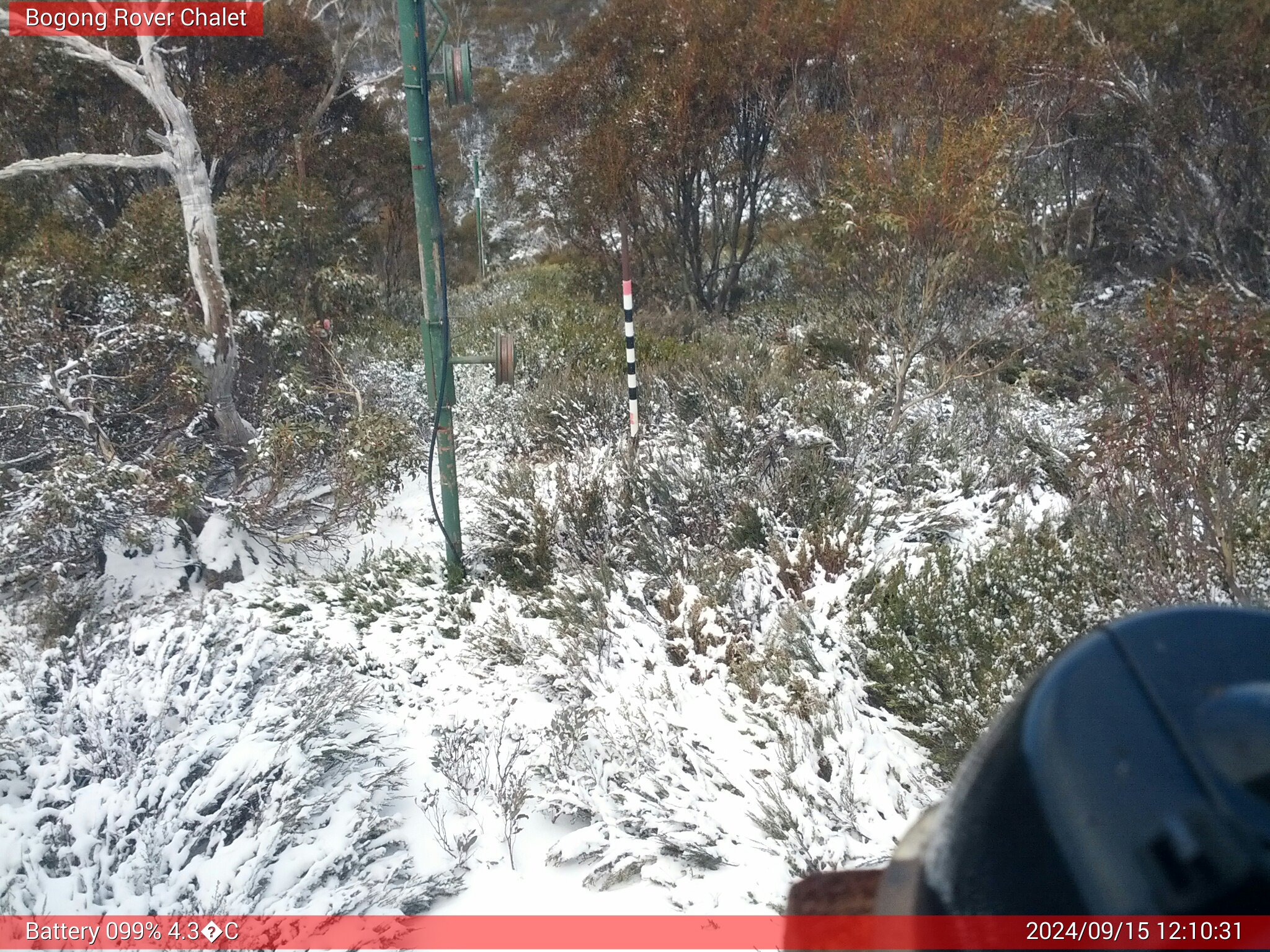 Bogong Web Cam 12:10pm Sunday 15th of September 2024