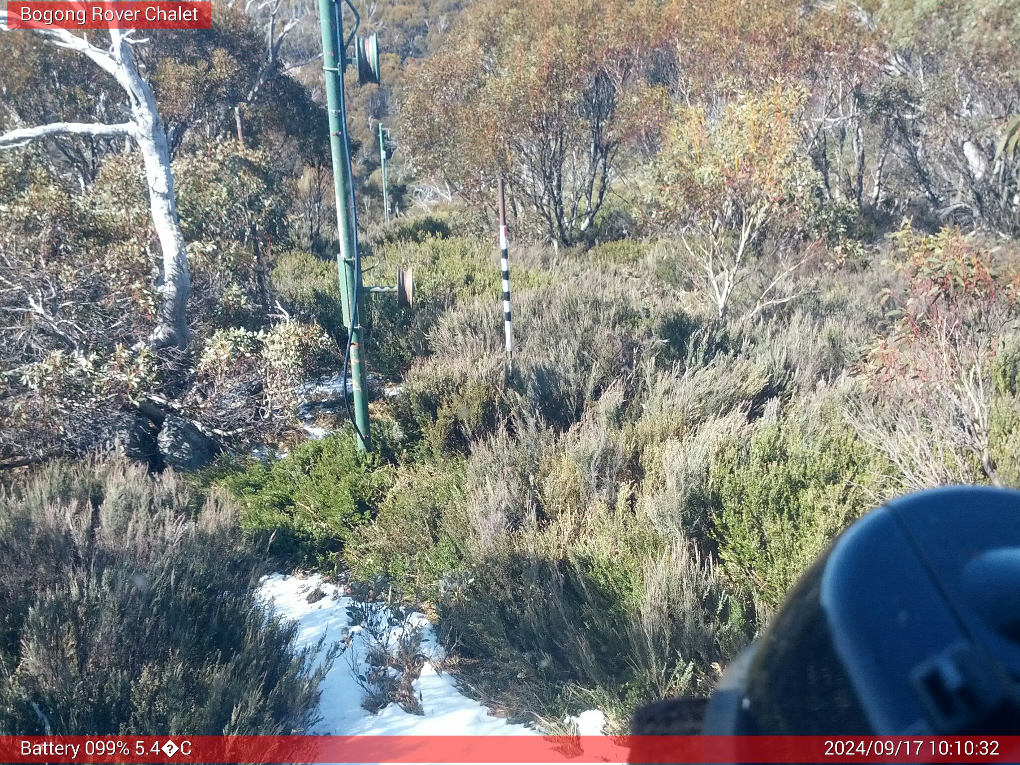 Bogong Web Cam 10:10am Tuesday 17th of September 2024