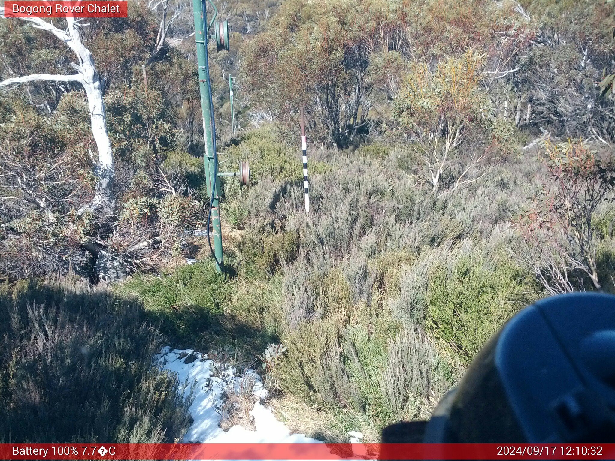 Bogong Web Cam 12:10pm Tuesday 17th of September 2024