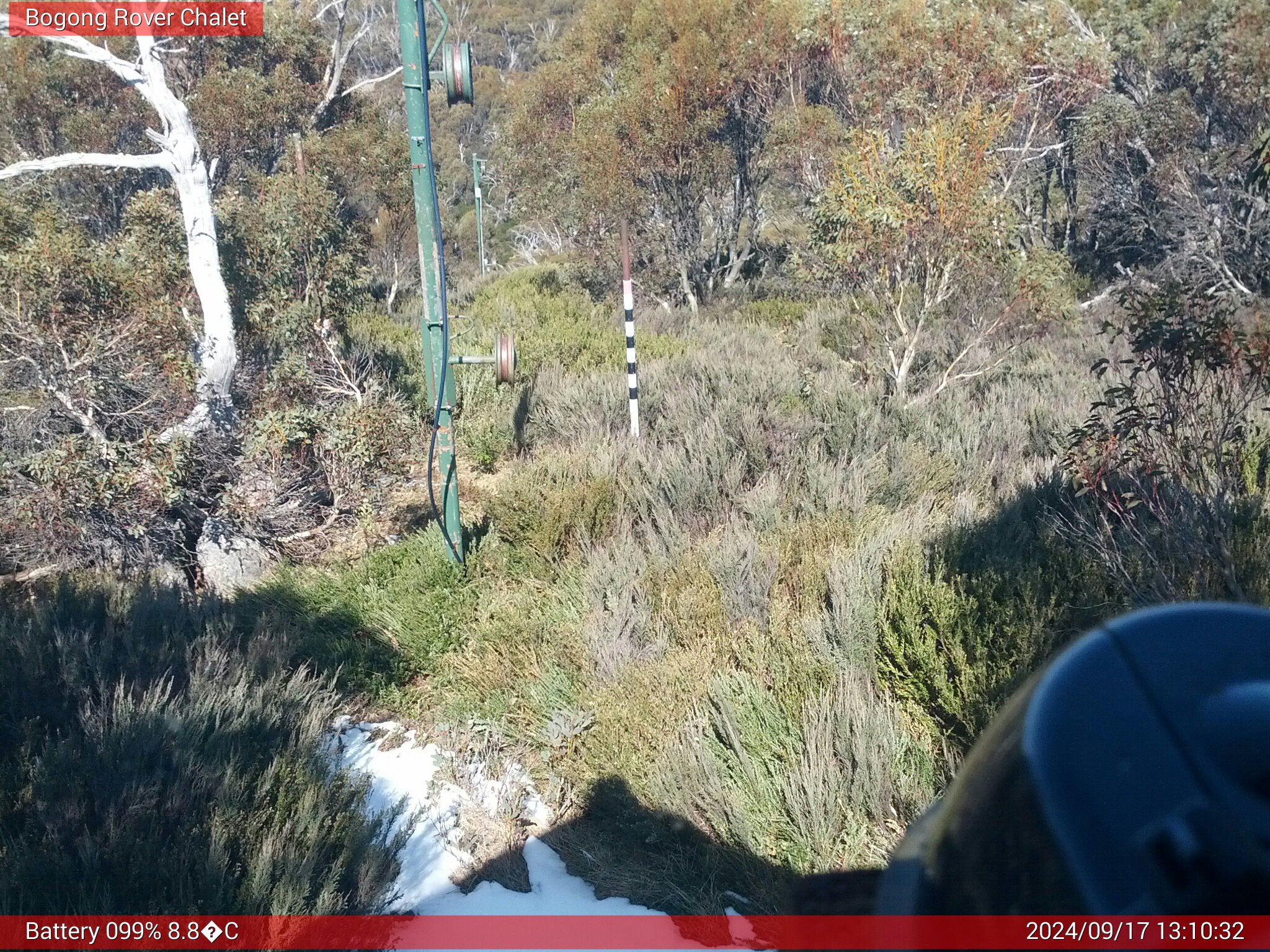 Bogong Web Cam 1:10pm Tuesday 17th of September 2024