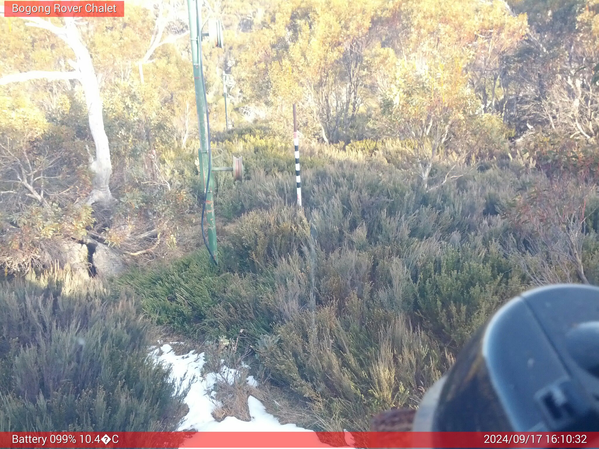 Bogong Web Cam 4:10pm Tuesday 17th of September 2024