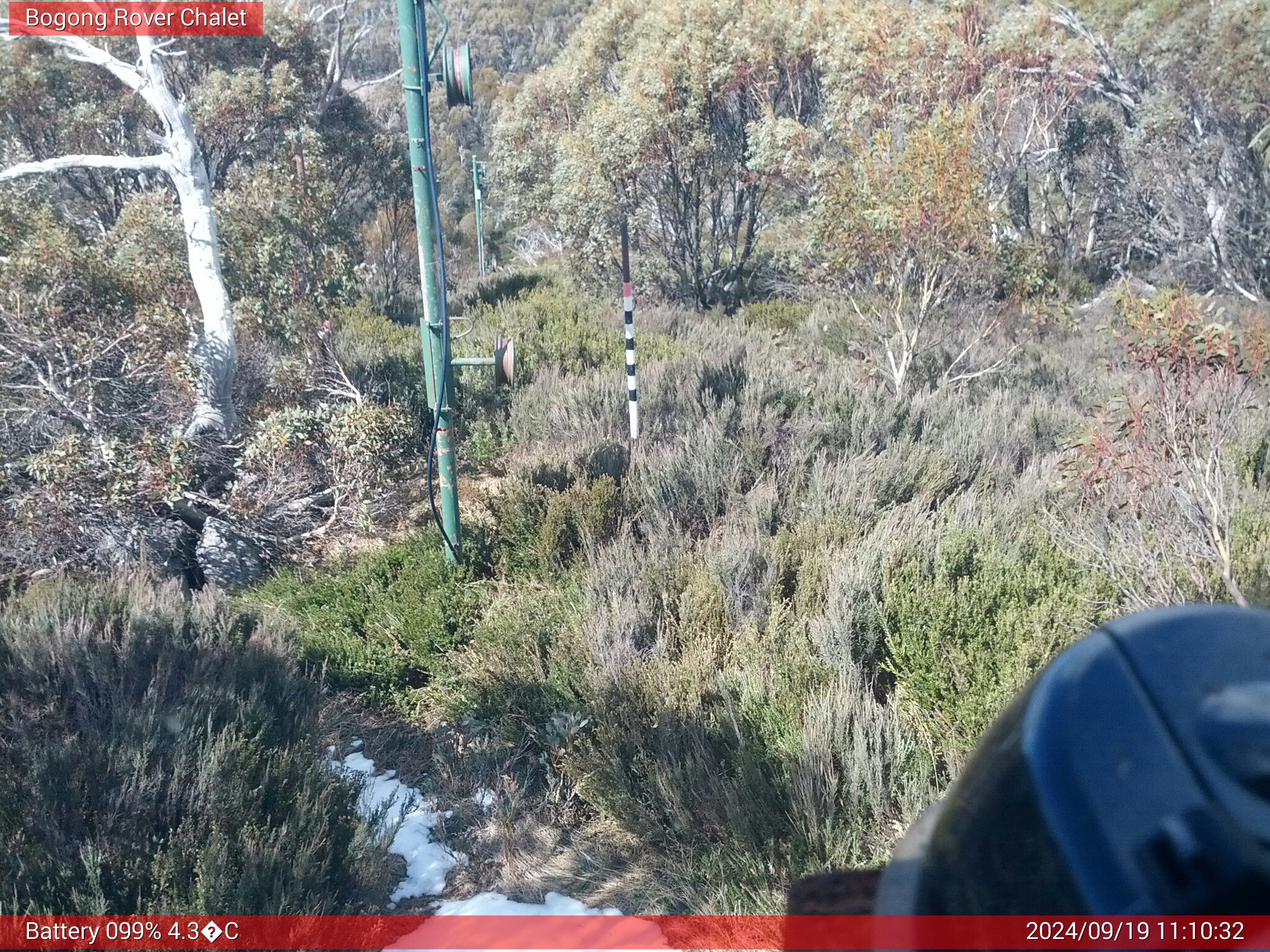 Bogong Web Cam 11:10am Thursday 19th of September 2024