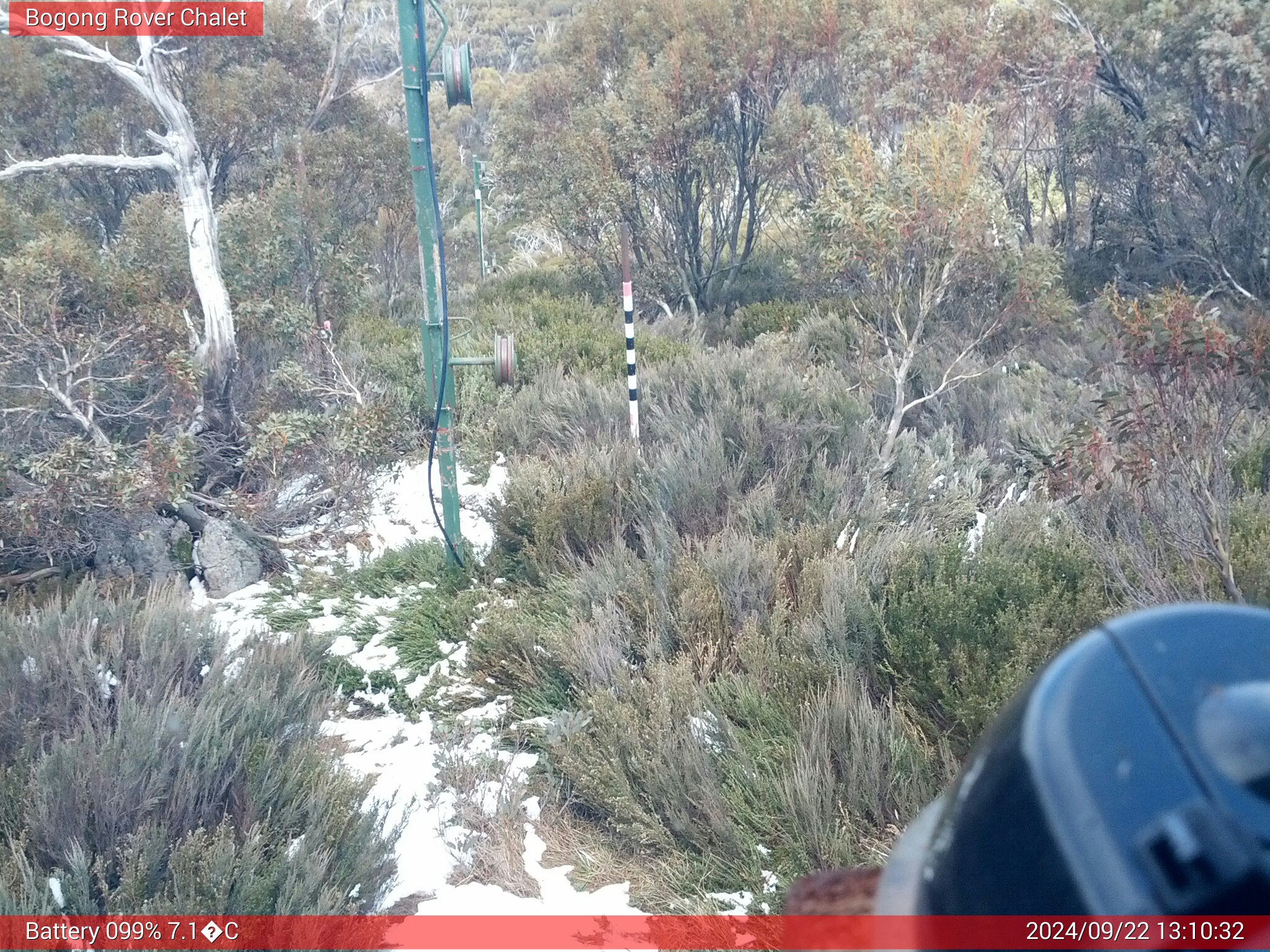 Bogong Web Cam 1:10pm Sunday 22nd of September 2024