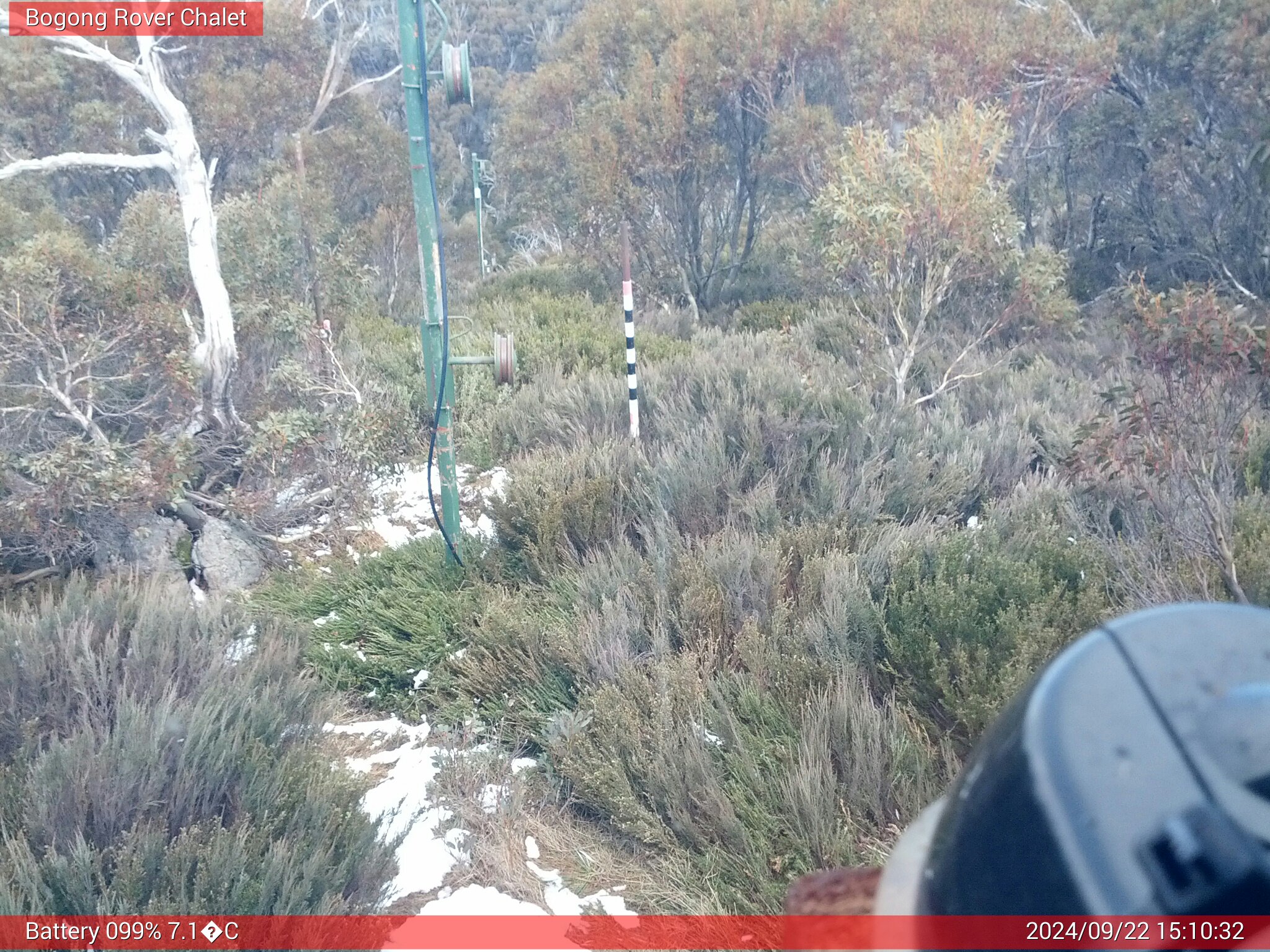 Bogong Web Cam 3:10pm Sunday 22nd of September 2024