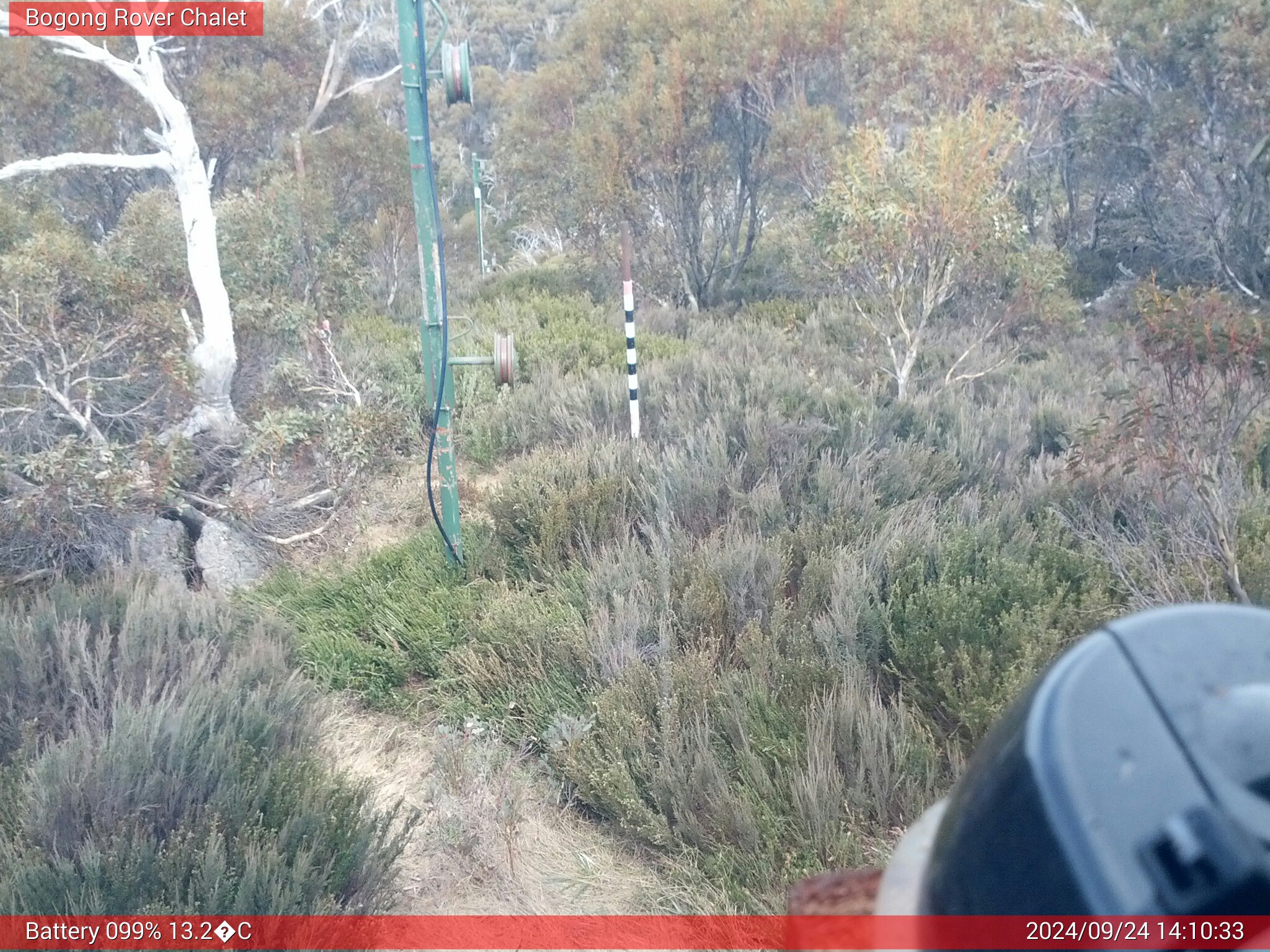 Bogong Web Cam 2:10pm Tuesday 24th of September 2024