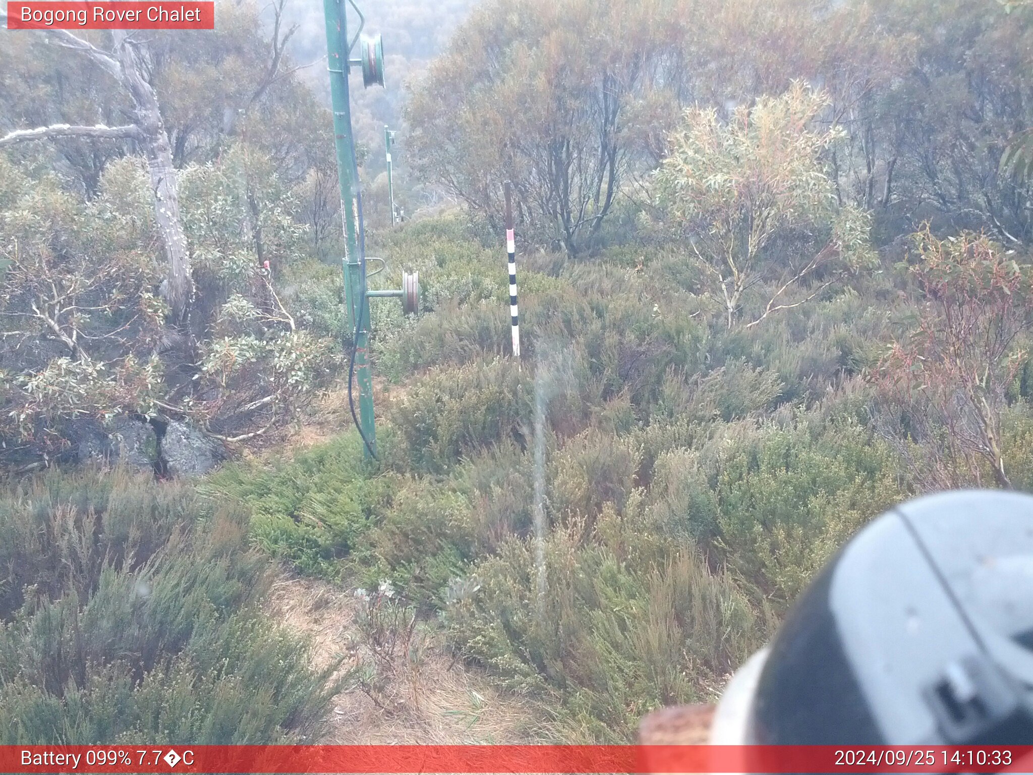 Bogong Web Cam 2:10pm Wednesday 25th of September 2024